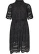 Blousejurk in broderie anglaise met strikceintuur, Zwart, Packshot image number 0