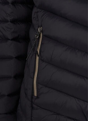 Gewatteerd lichte jas met capuchon en zakken, Black, Packshot image number 3
