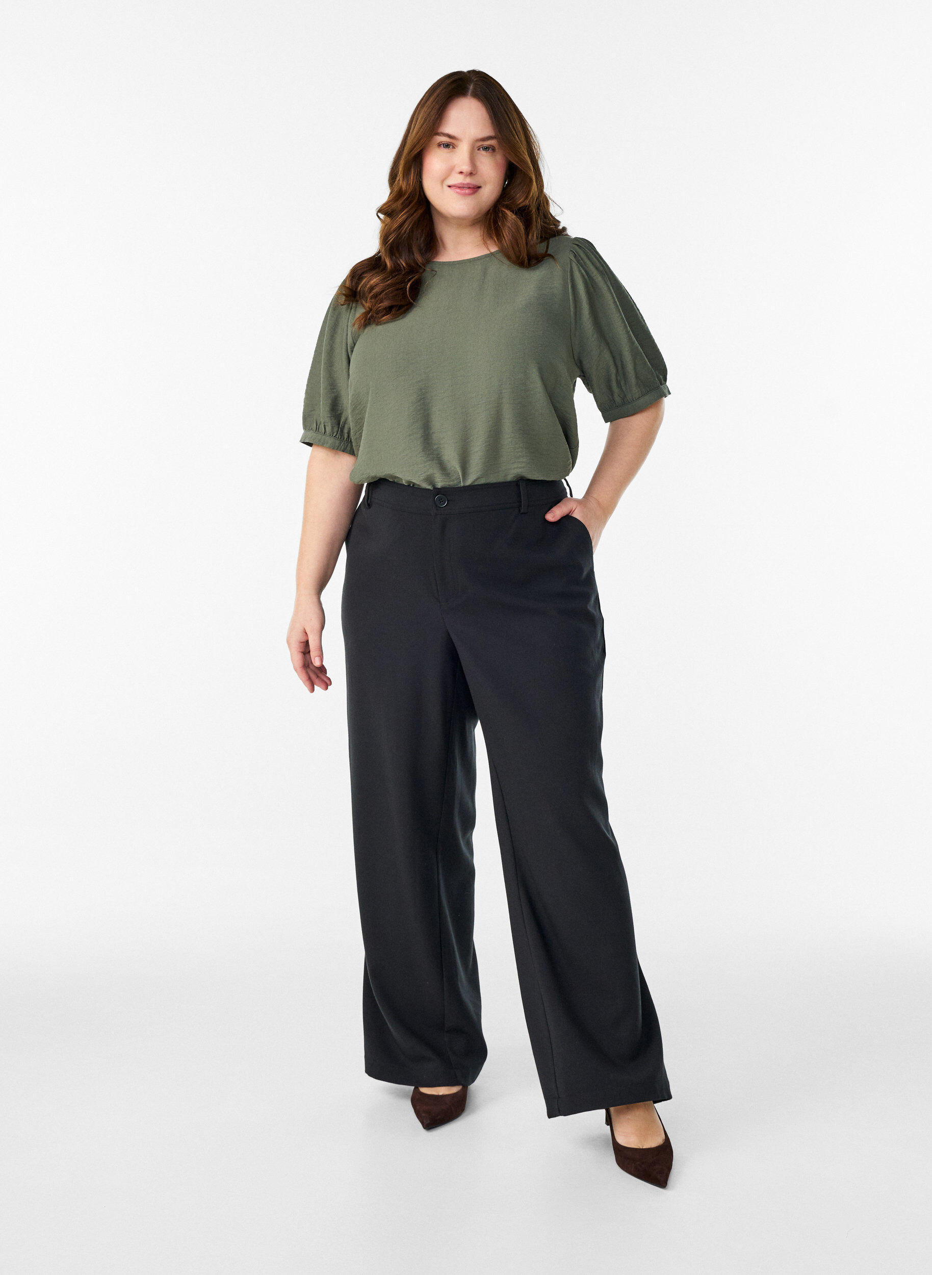 Pantalon met hoge taille en straight-fit, Zwart, Model