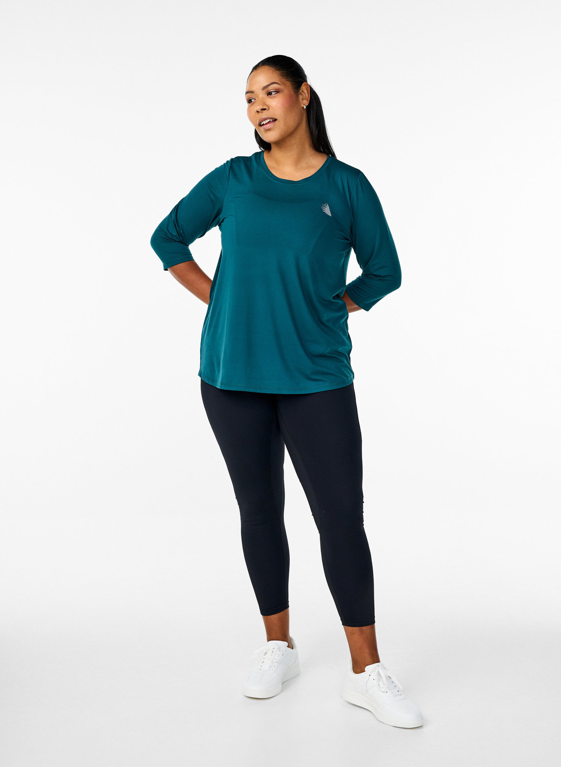 Zizzi Sporttop met 3/4 mouwen, Groen, Model image number 1