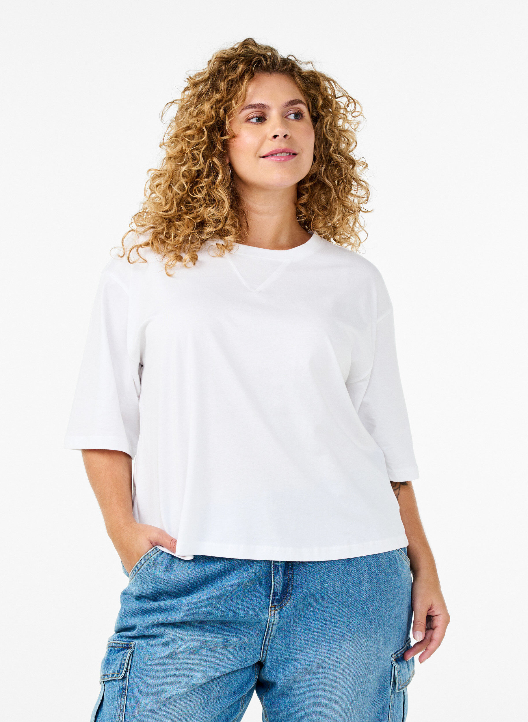 Zizzi Boxy T-shirt in biologisch katoen, Wit, Model image number 0