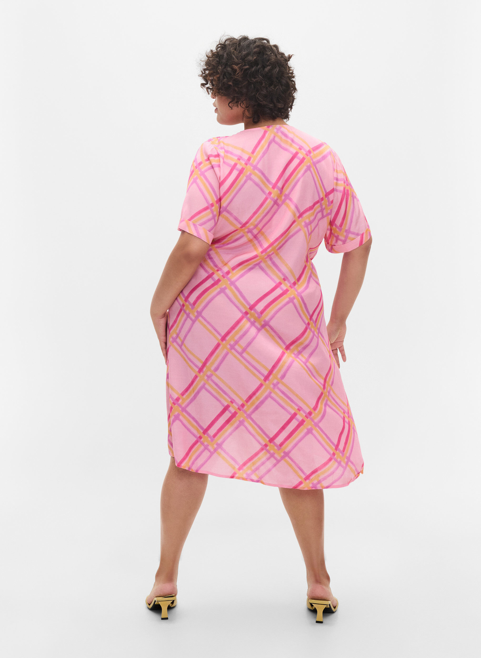 Zizzi Geruite viscose wikkeljurk, Pink Check, Model image number 1