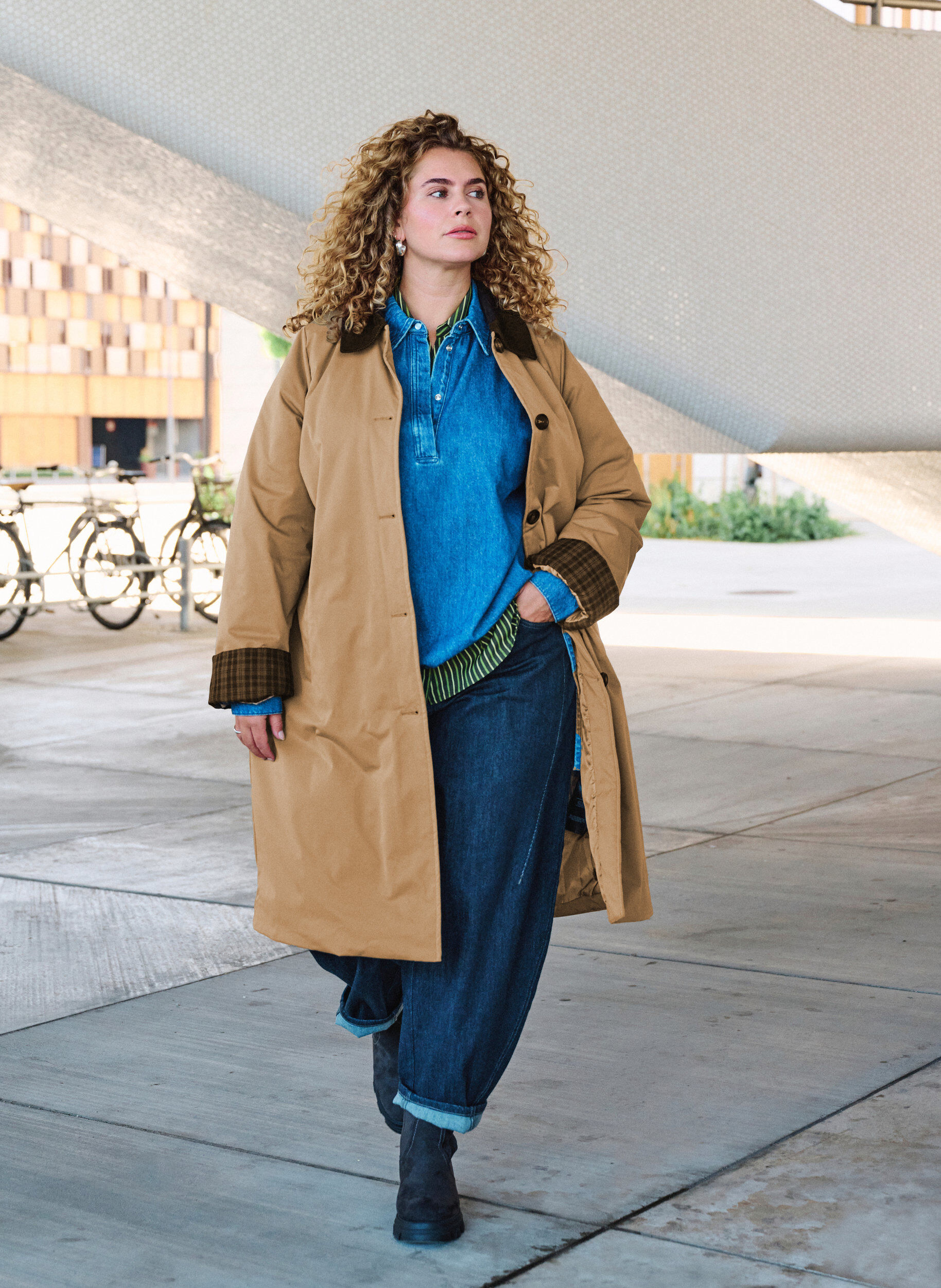 Denim blouse met ballonpasvorm