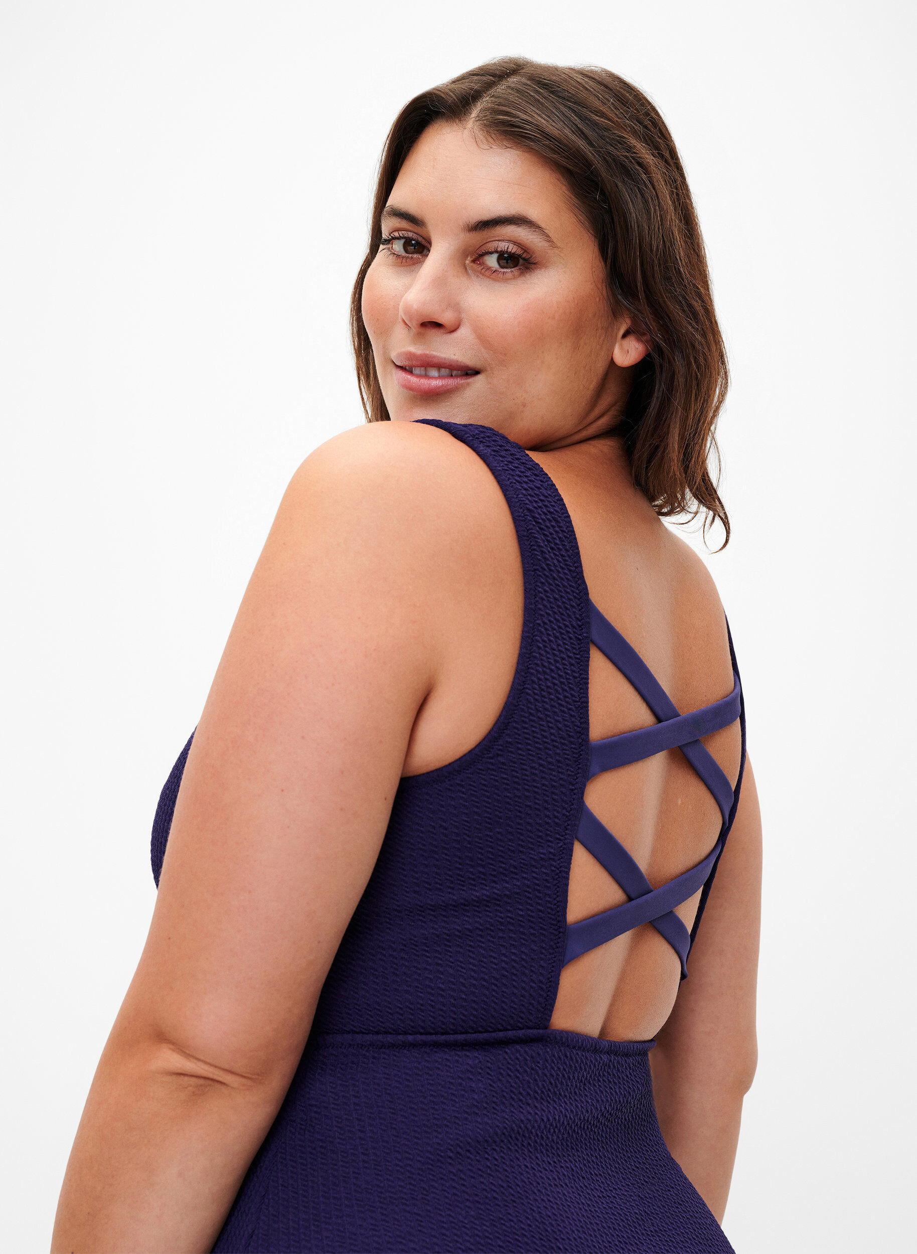 Zizzi Badpak met kruisdetail op de rug, Astral Aura, Model image number 2