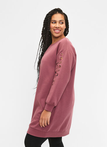 Sweater-jurk met geborduurde details, Rose Brown, Model image number 1