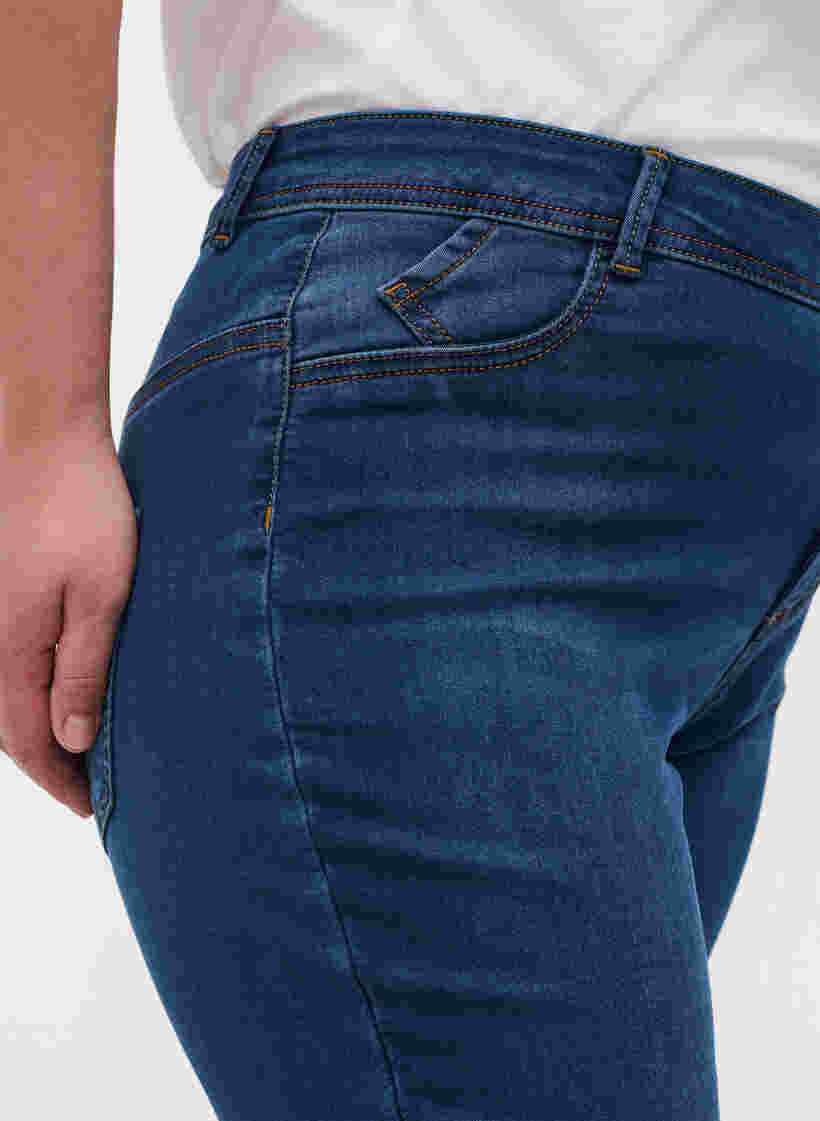 Extra slim fit Nille jeans met hoge taille, Blue d. washed, Model image number 3