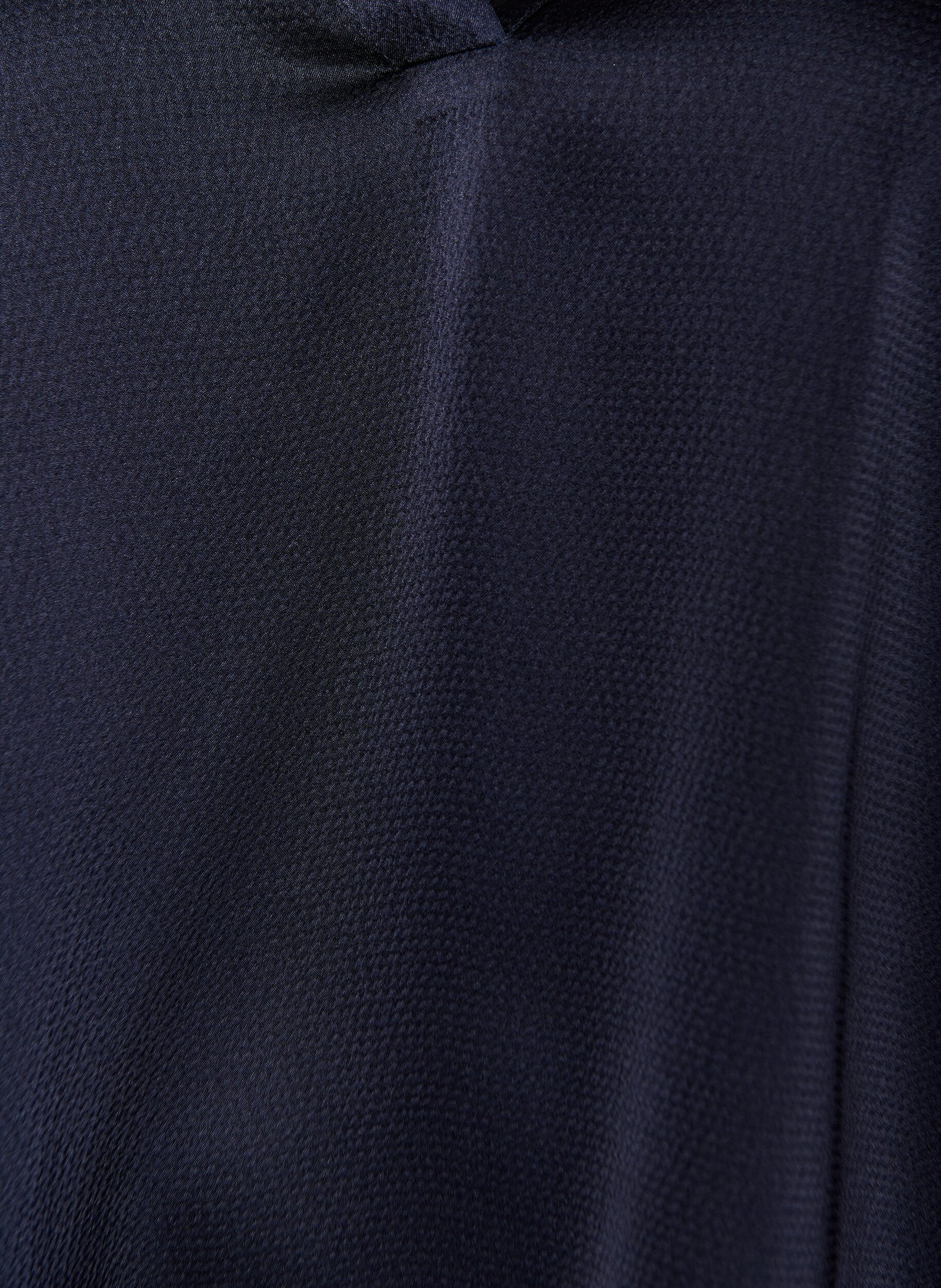 Zizzi Blouse met satinlook, 1/2-mouwen en rucheskraag, Blauw, Packshot image number 2