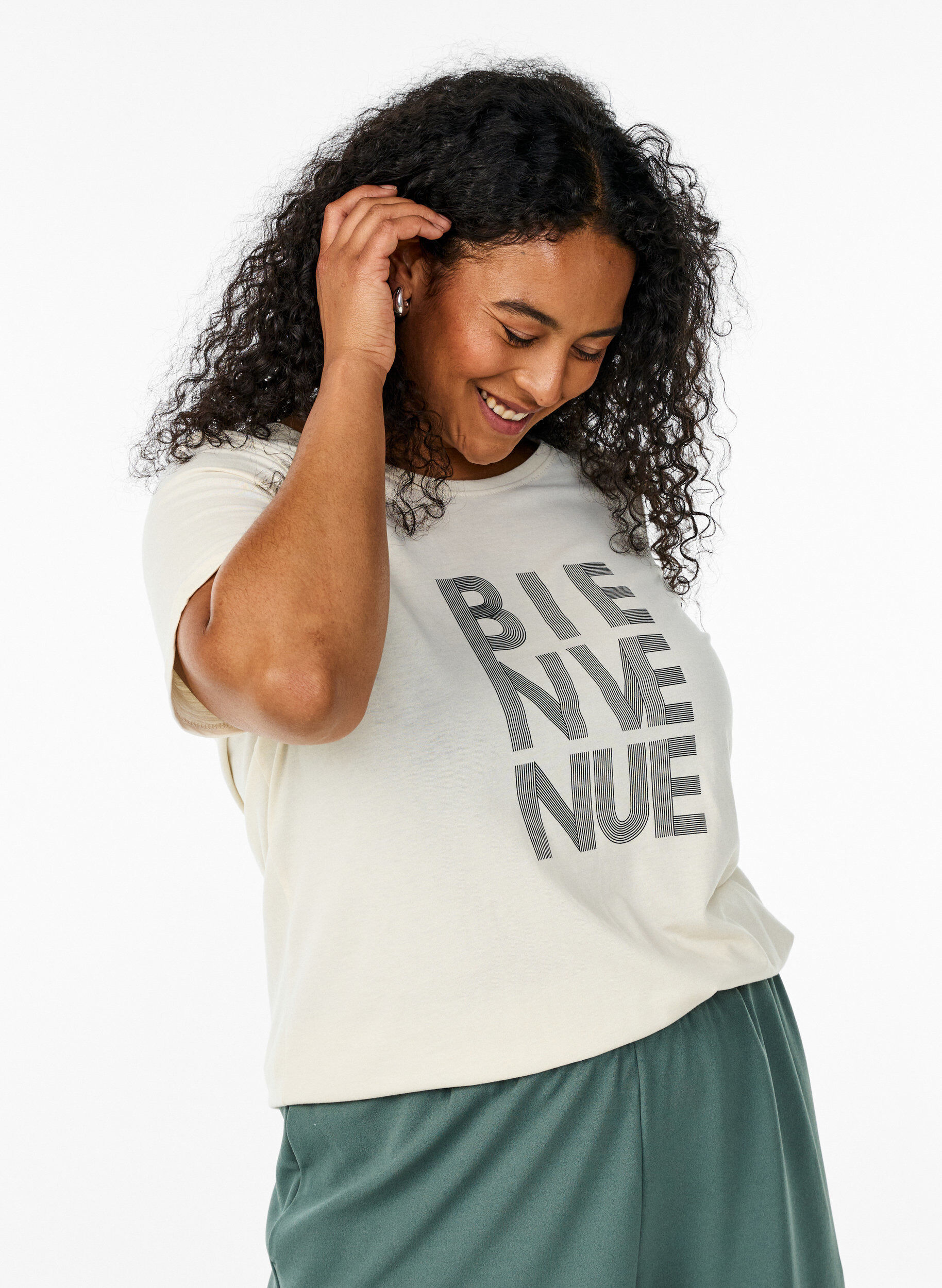 Zizzi FLASH - T-shirt met motief, Vanille, Model image number 0