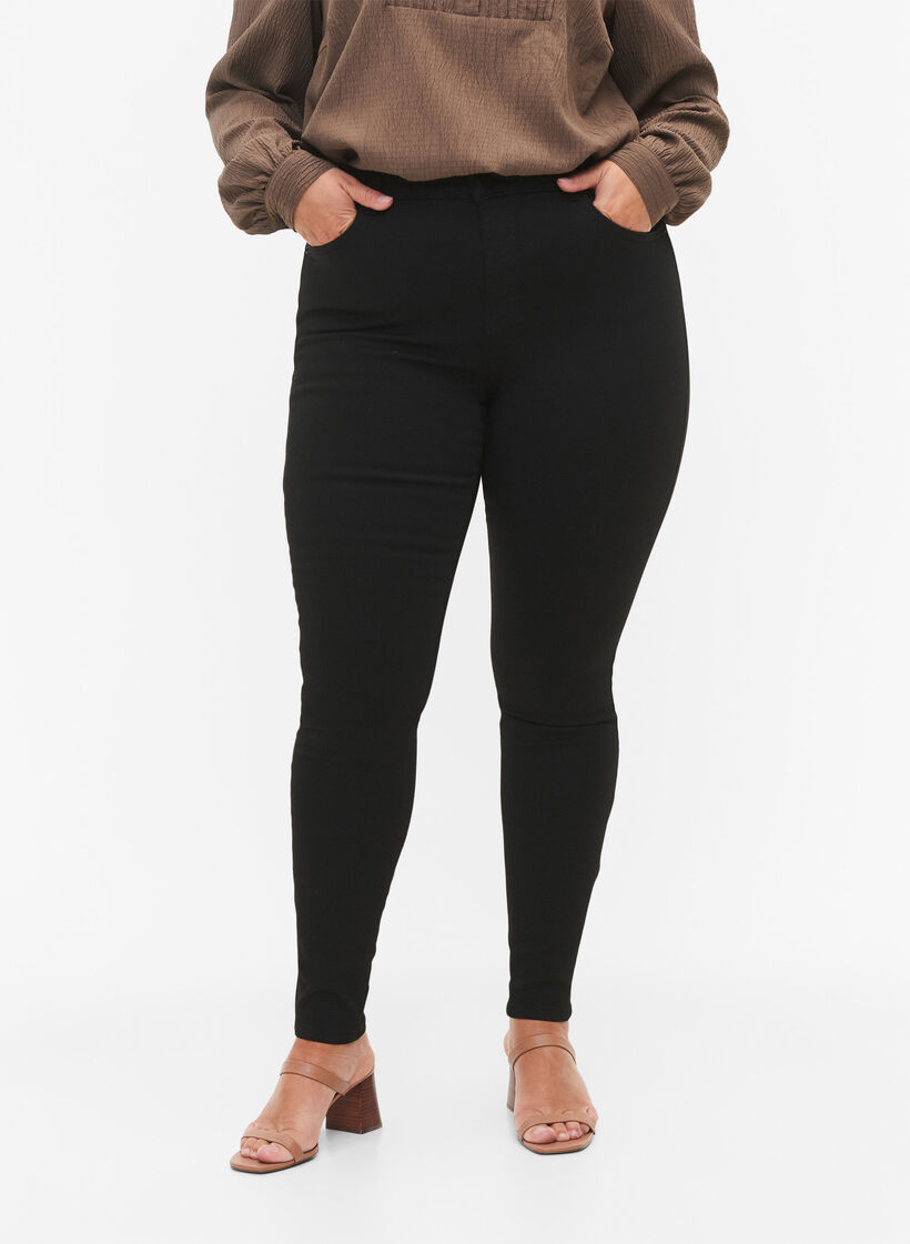 Stay black Amy jeans met hoge taille, Zwart, Model image number 3