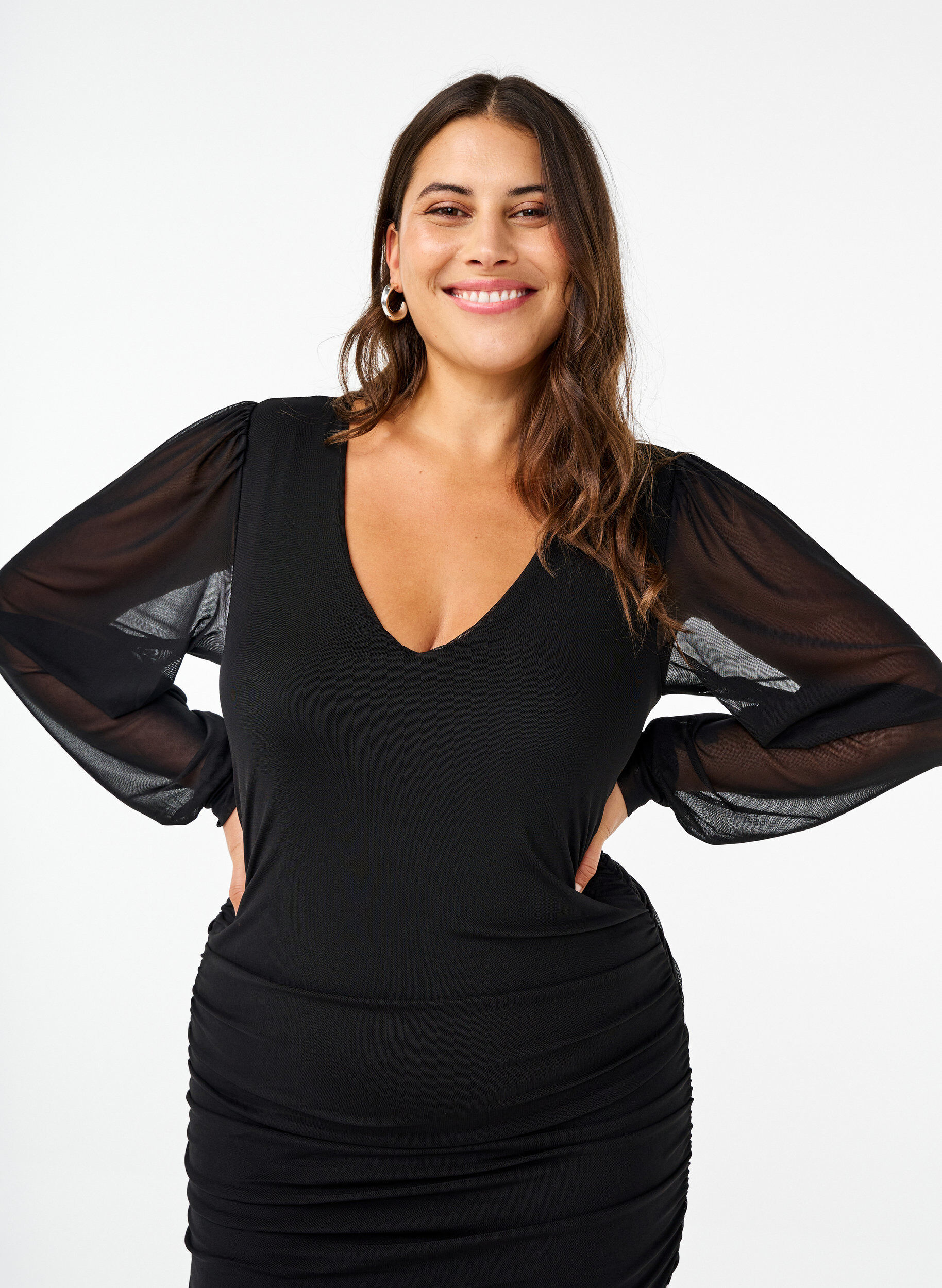 Zizzi Midi mesh jurk met draperie&euml;n, Black, Model image number 2