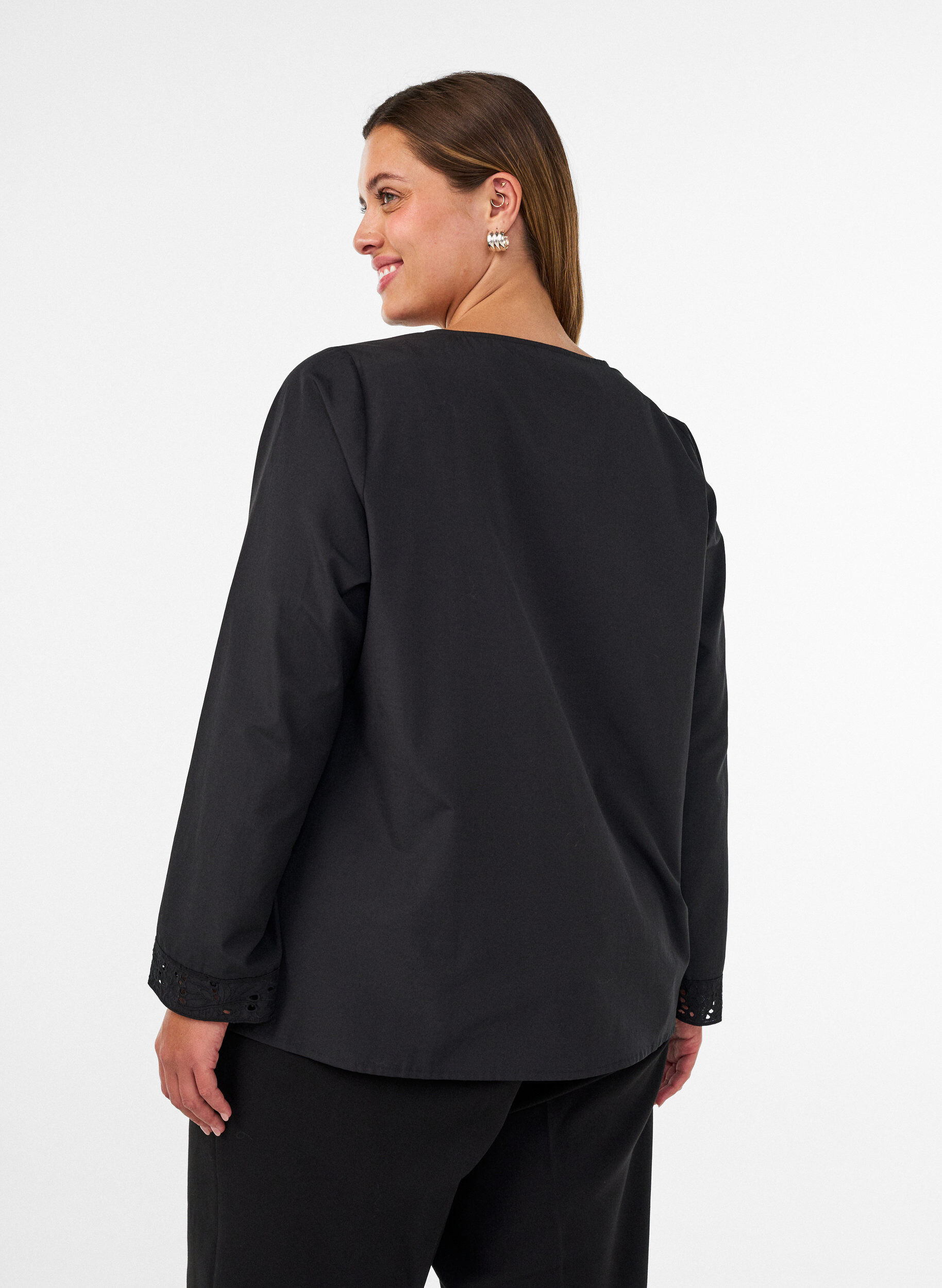 ZizziBlouse met broderie anglaise, Zwart, Model image number 2