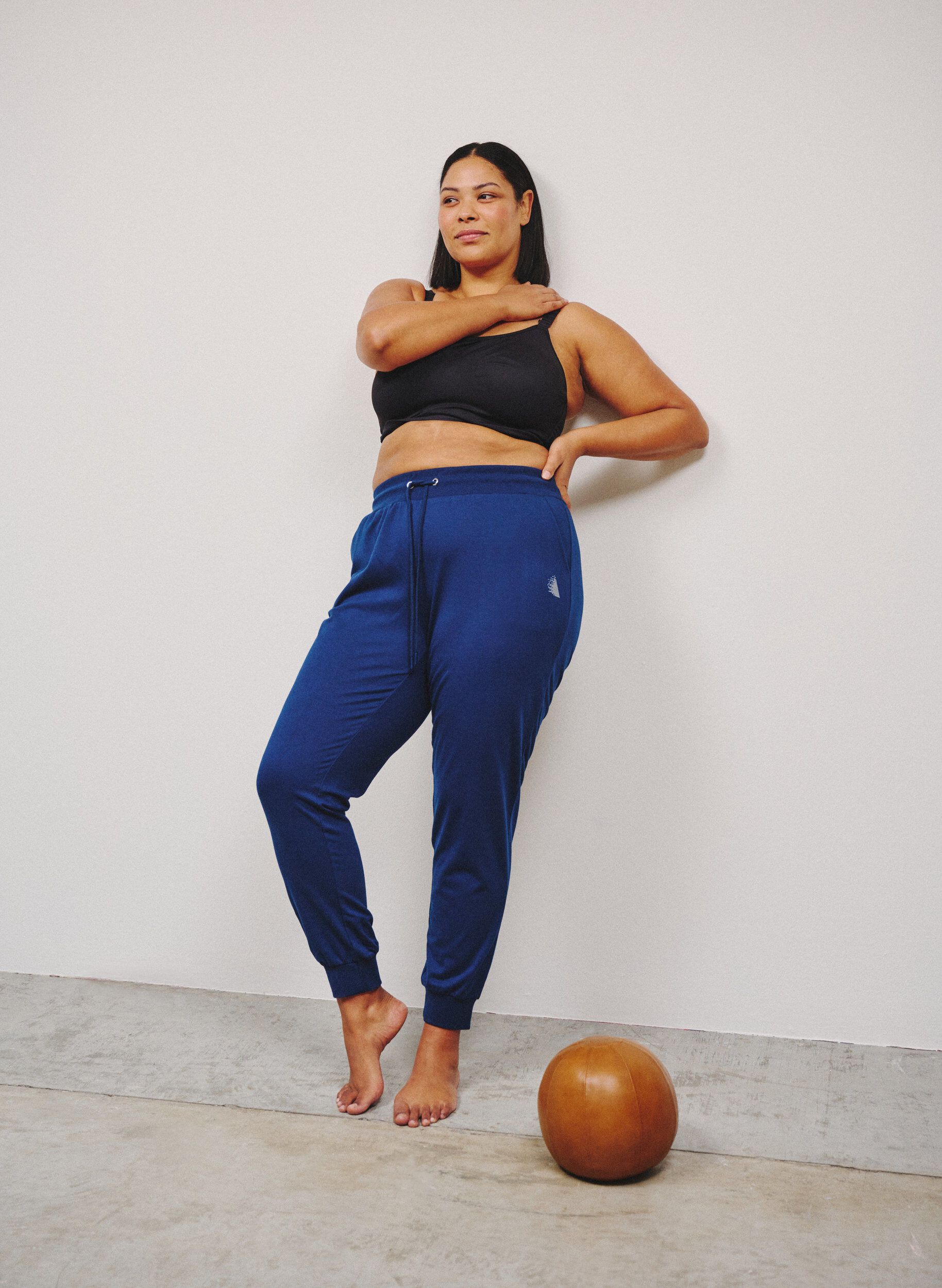 Zizzi Losse trainingsbroek met zakken, Blauw, Image image number 0