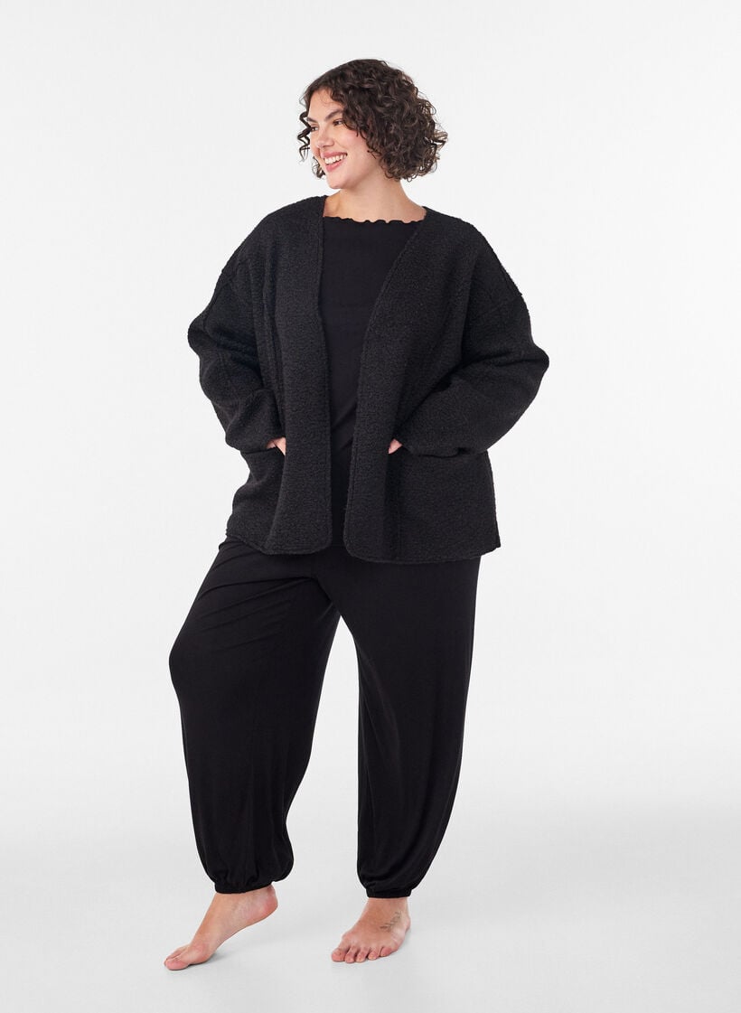 Losvallend vest met zakken, Zwart, Model image number 1