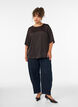 Satijnen blouse met ellebooglange mouwen, Bruin, Model image number 1