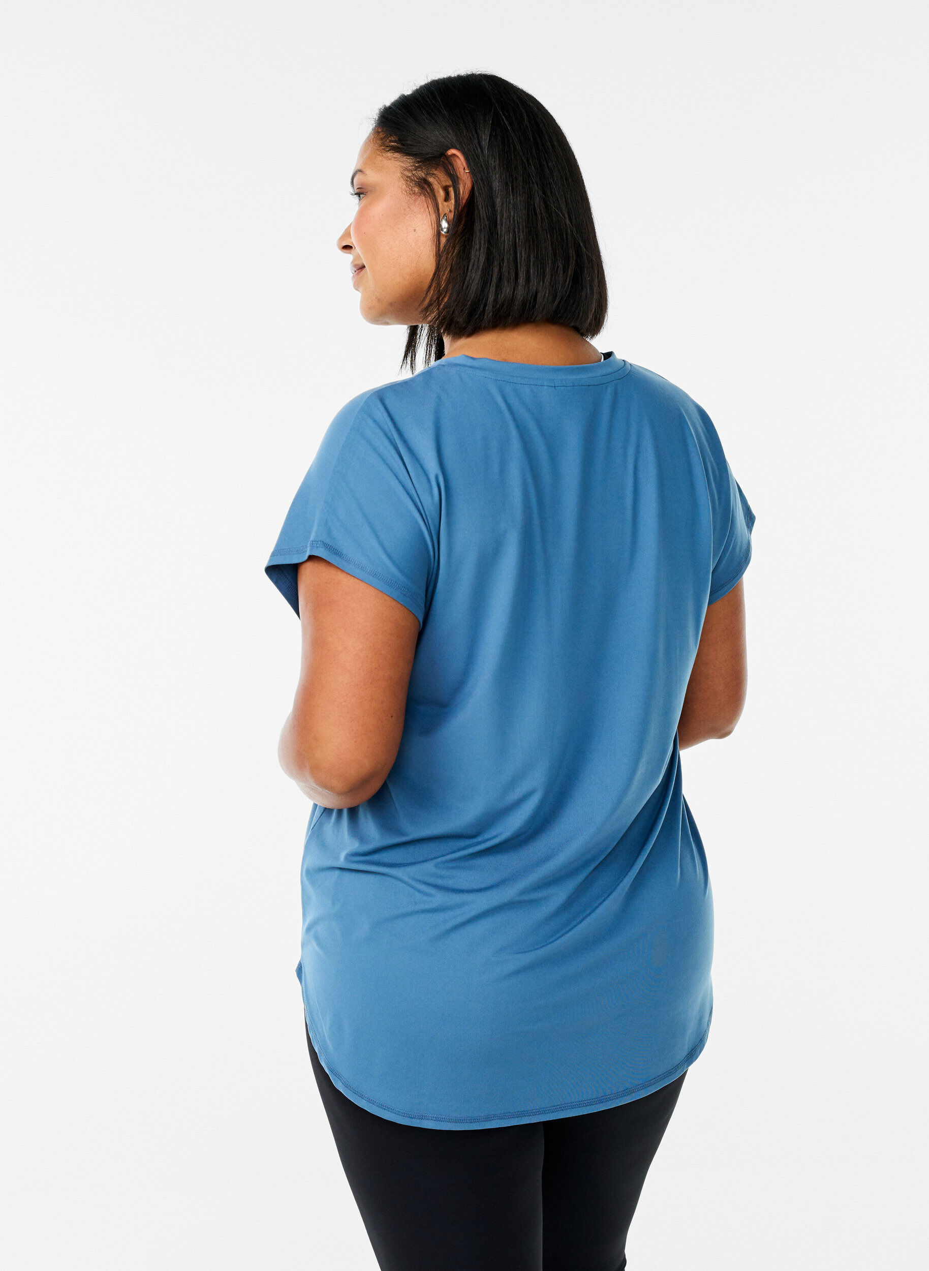 Zizzi Sportief t-shirt met korte mouwen en v-hals, Blauw, Model image number 2