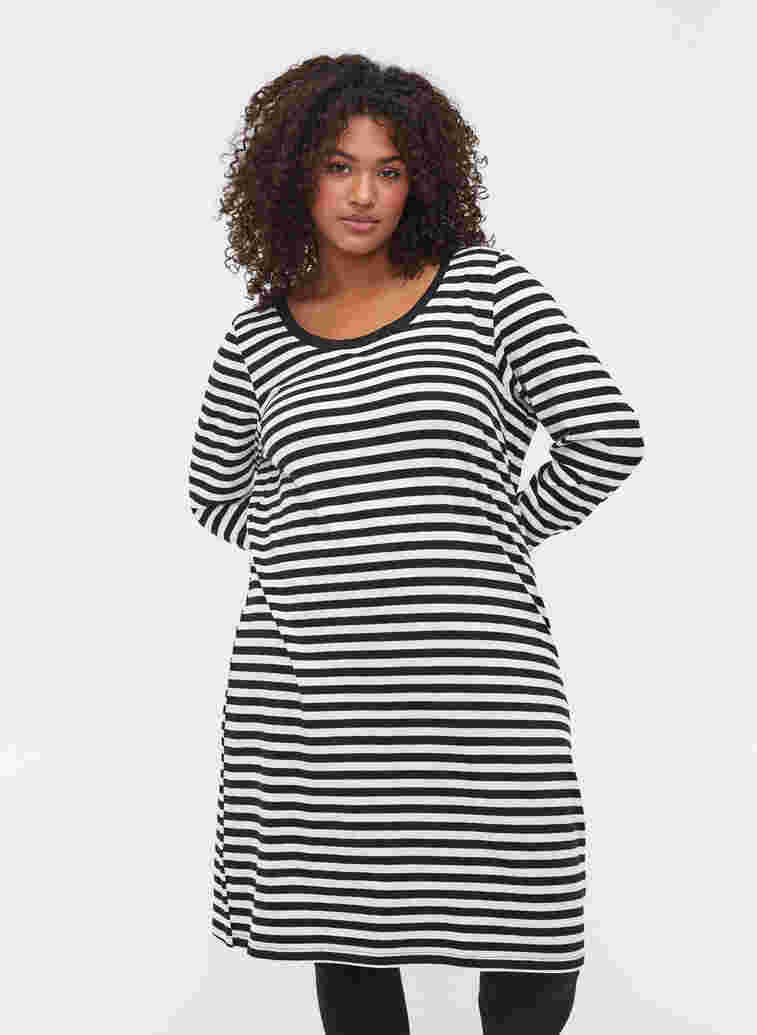 Gestreepte katoenen jurk met lange mouwen, Black w. White Thin, Model image number 0