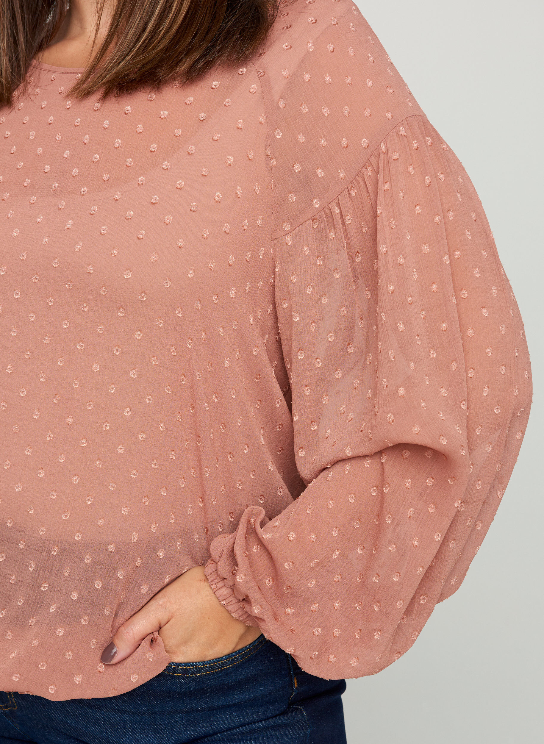 Zizzi Blouse met lange mouwen en smokwerk, Burlwood, Model image number 2