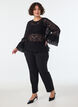 Kanten blouse met lange trompetmouwen en ruches, Zwart, Model image number 1