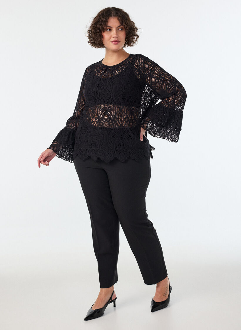 Kanten blouse met lange trompetmouwen en ruches, Zwart, Model image number 1