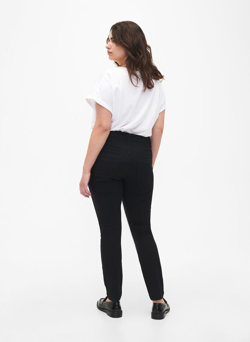 Viona jeans met normale taille, Zwart, Model image number 1