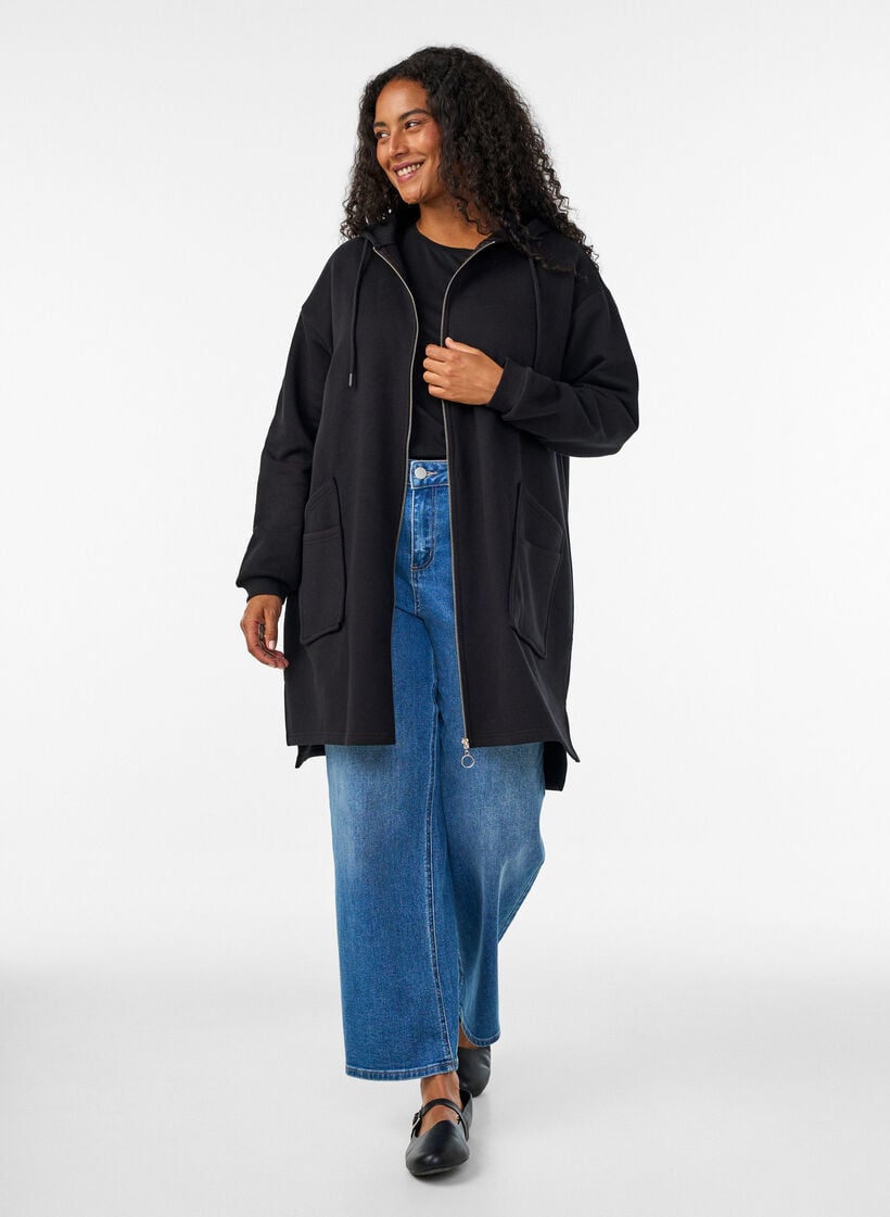 Lang vest met capuchon en ritssluiting, Zwart, Model image number 1