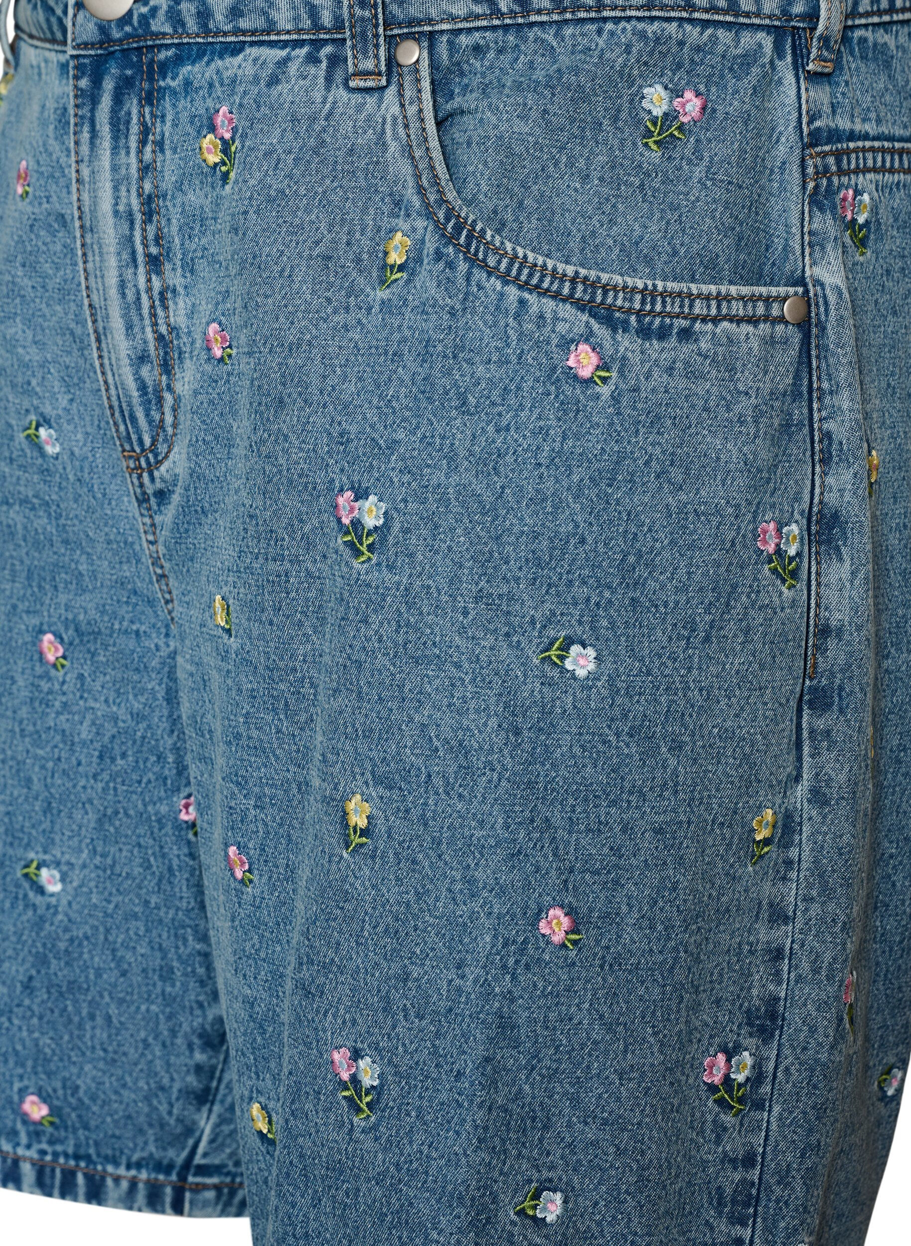 Zizzi Denimshorts met geborduurde bloemen, Blauw, Packshot image number 2