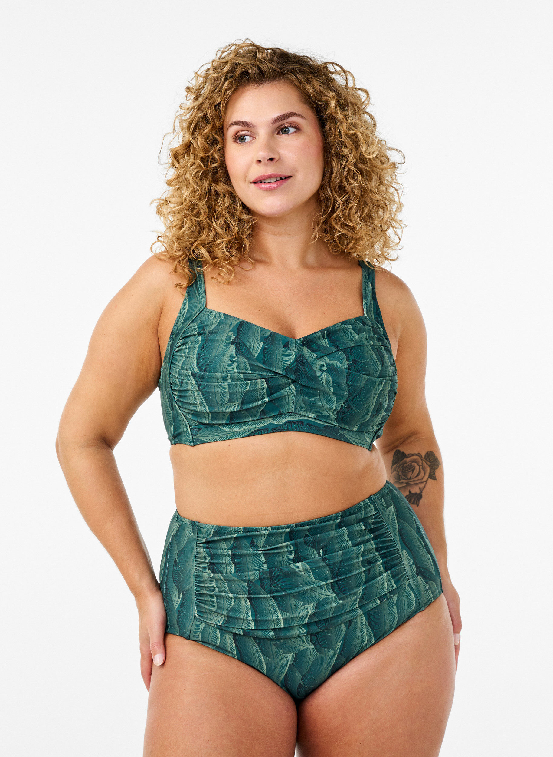 Zizzi High waist bikinibroekjes met print, Groen, Model image number 0