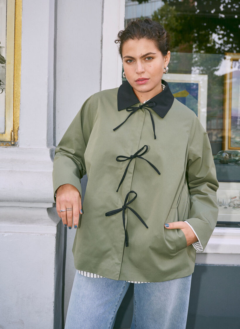 Voorjaarsjack met strikdetails, Groen, Image image number 0