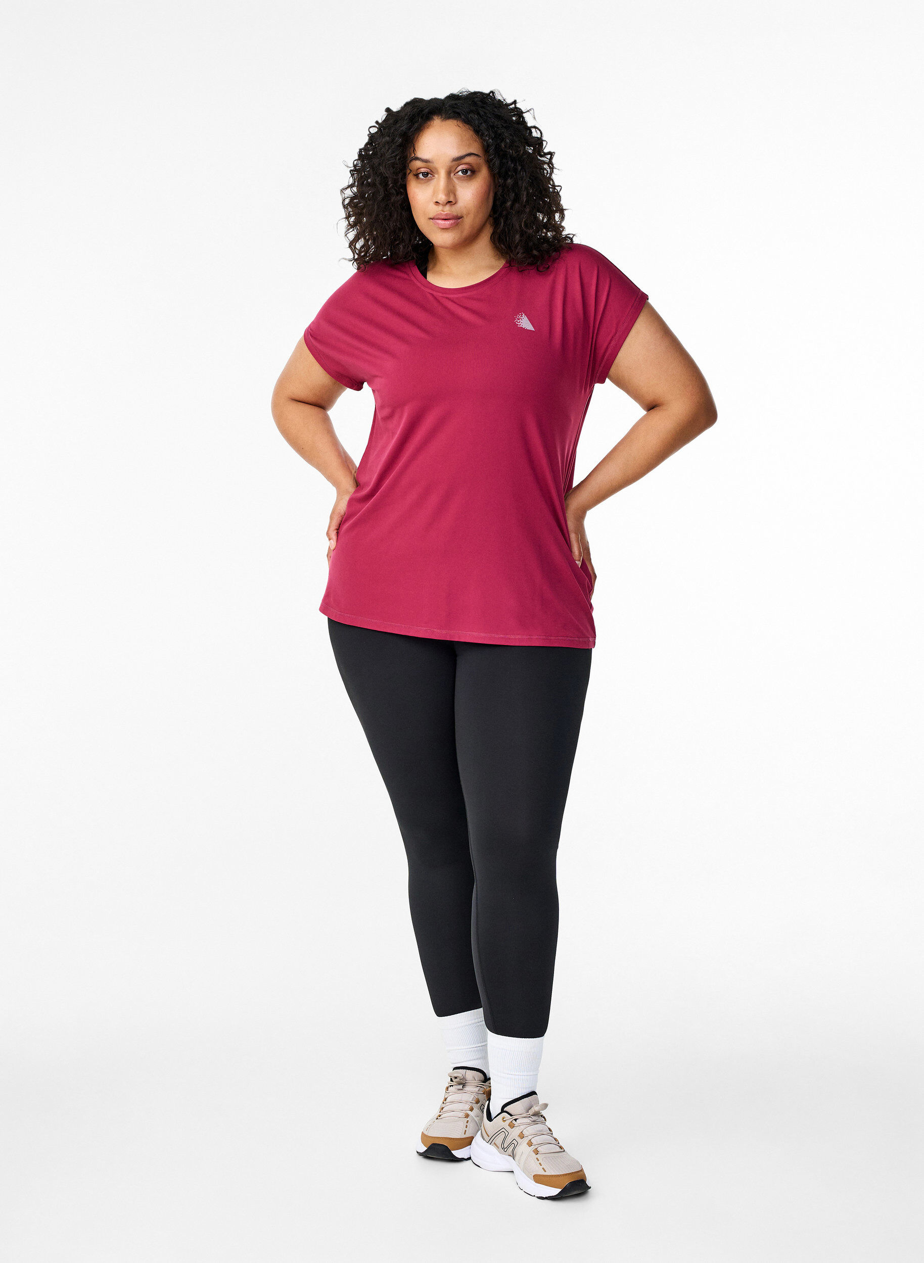 Zizzi Effen gekleurd T-shirt voor sporten, Rood, Model image number 1