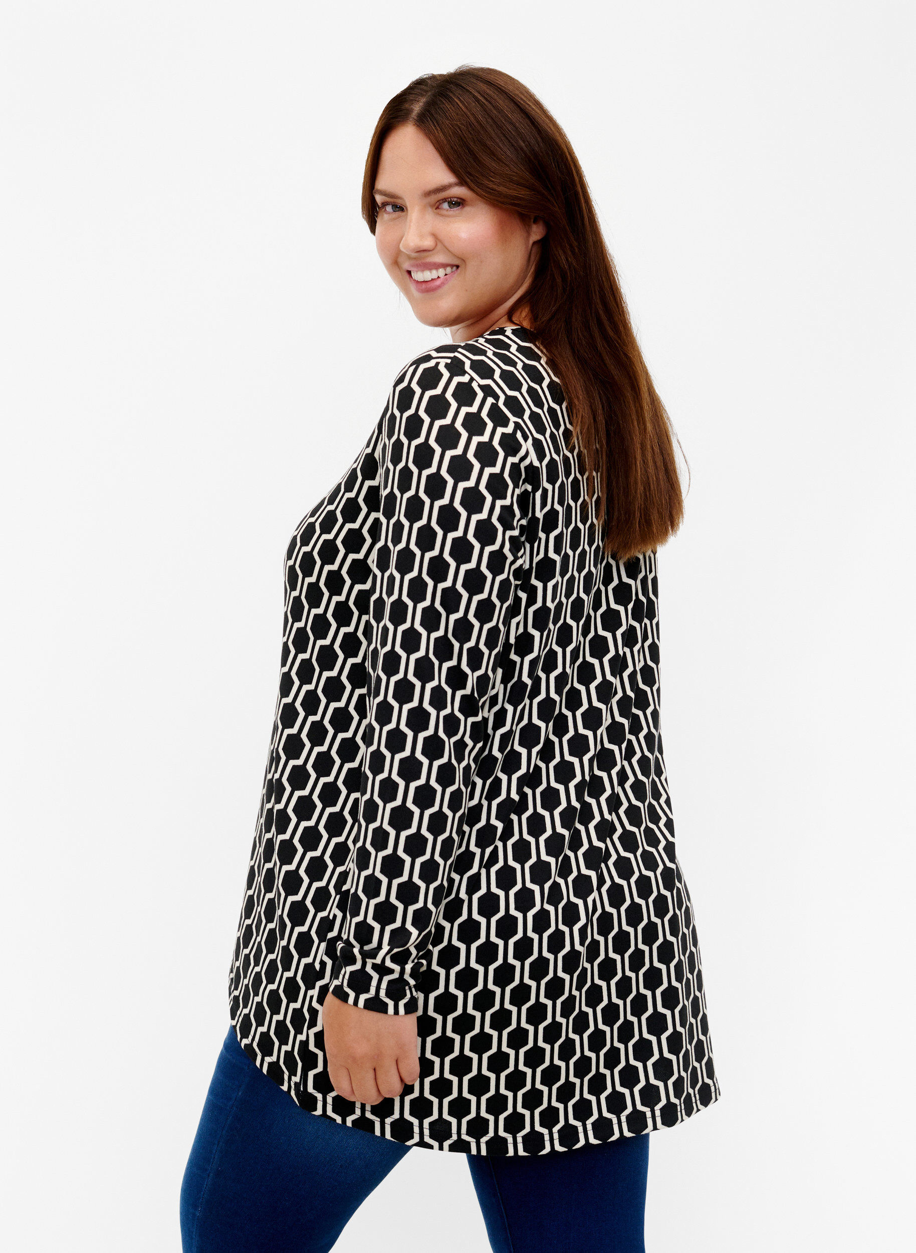 Zizzi Gedessineerde blouse met lange mouwen, Birch W. Graphic, Model image number 1