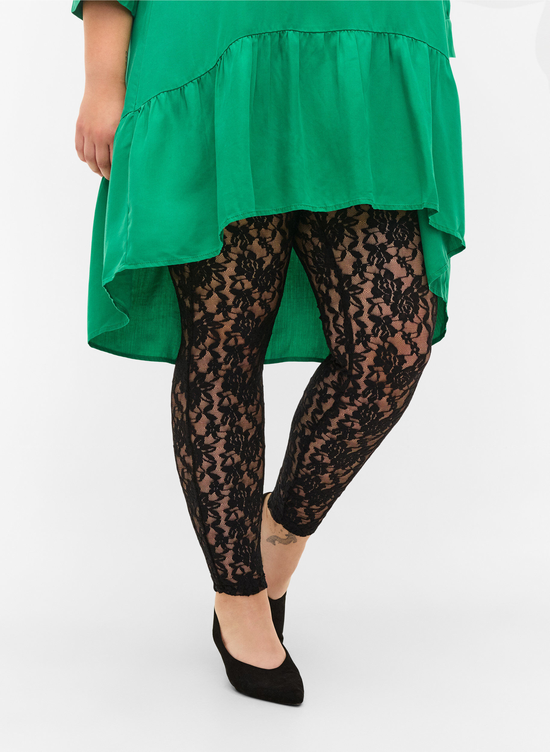 Zizzi Legging van kant, Black, Model image number 2