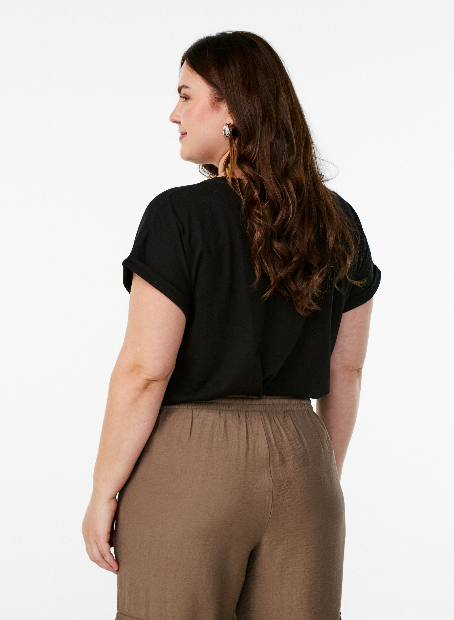 Zizzi T-shirt met korte mouwen van katoenmix, Zwart, Model image number 2