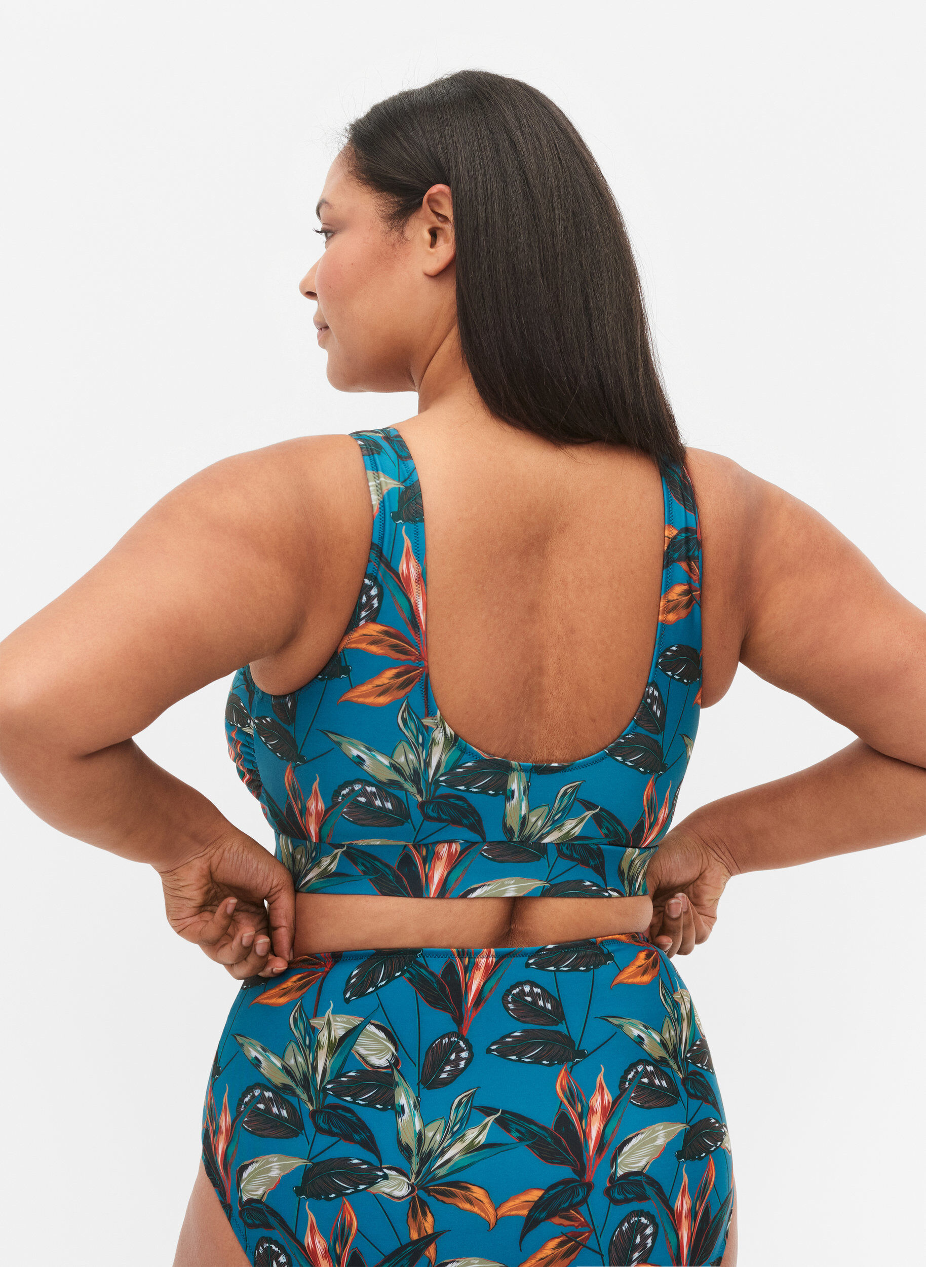 Zizzi Bikinitop met print en ronde hals, Leaf Print, Model image number 1