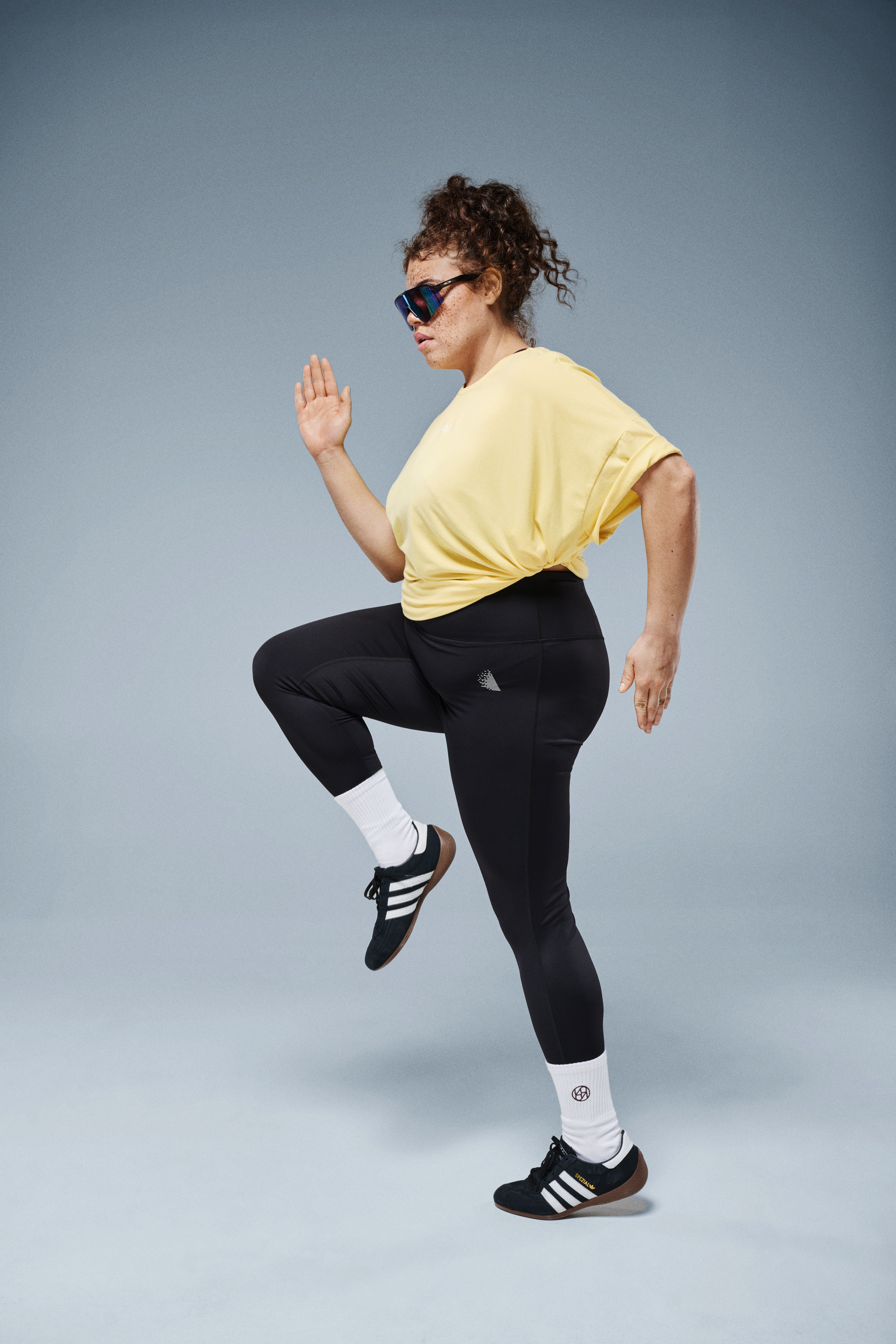 Zizzi T-shirt en hoodie, , Model