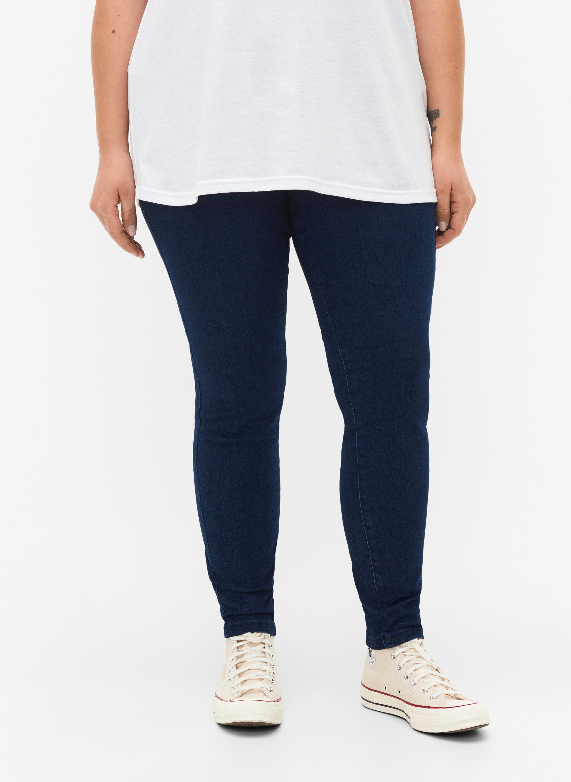 Zizzi FLASH - Nauwsluitende jeggings met hoge taille, Blue denim, Model image number 2