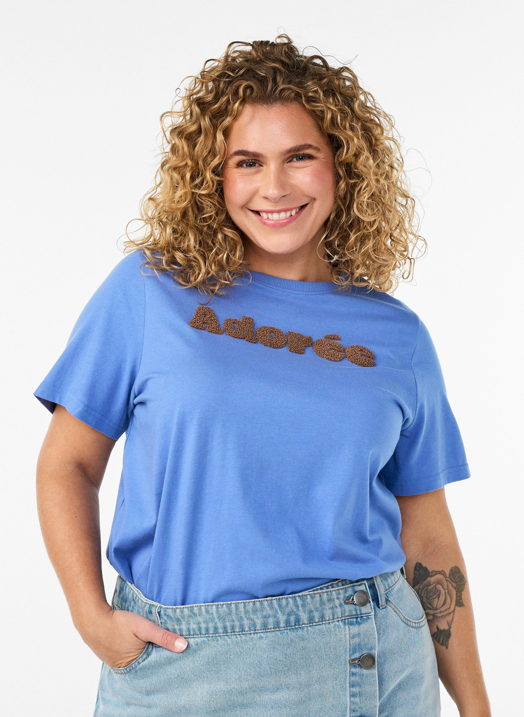 Organisch katoenen T-shirt met print aan de voorkant, Blauw, Model
