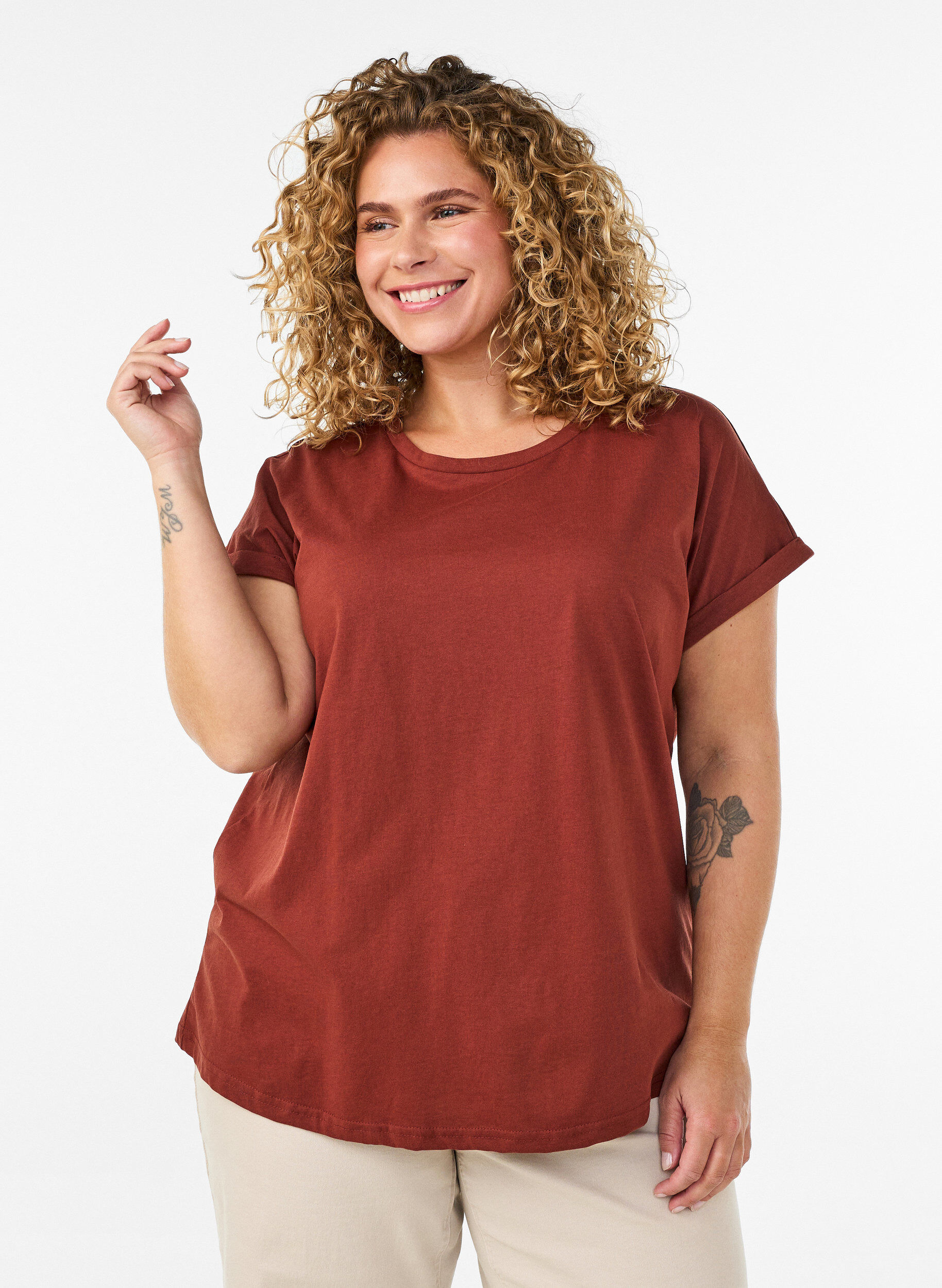 T-shirt met korte mouwen van katoenmix, Rood, Model