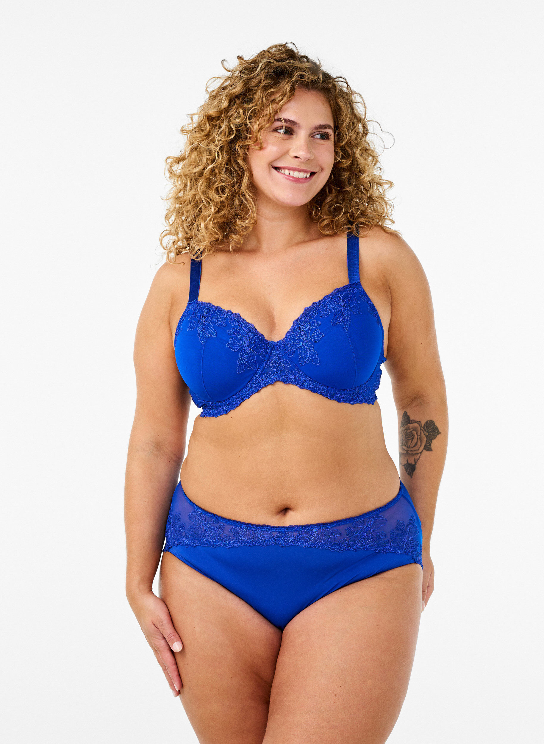 Zizzi Microfiber panties met bloemenkant, Blauw, Model image number 0