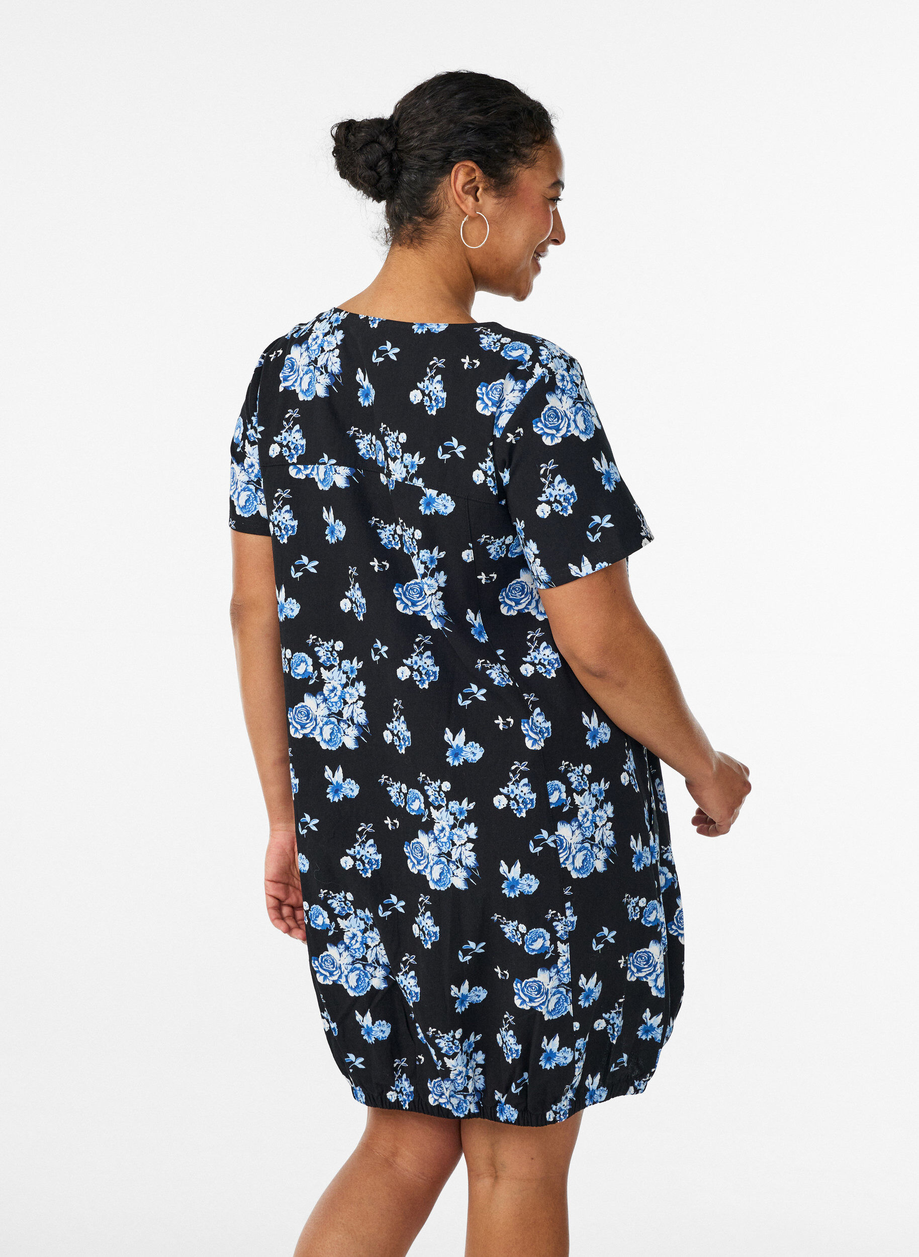 ZizziKatoenen jurk met korte mouwen en print, Zwart, Model image number 2