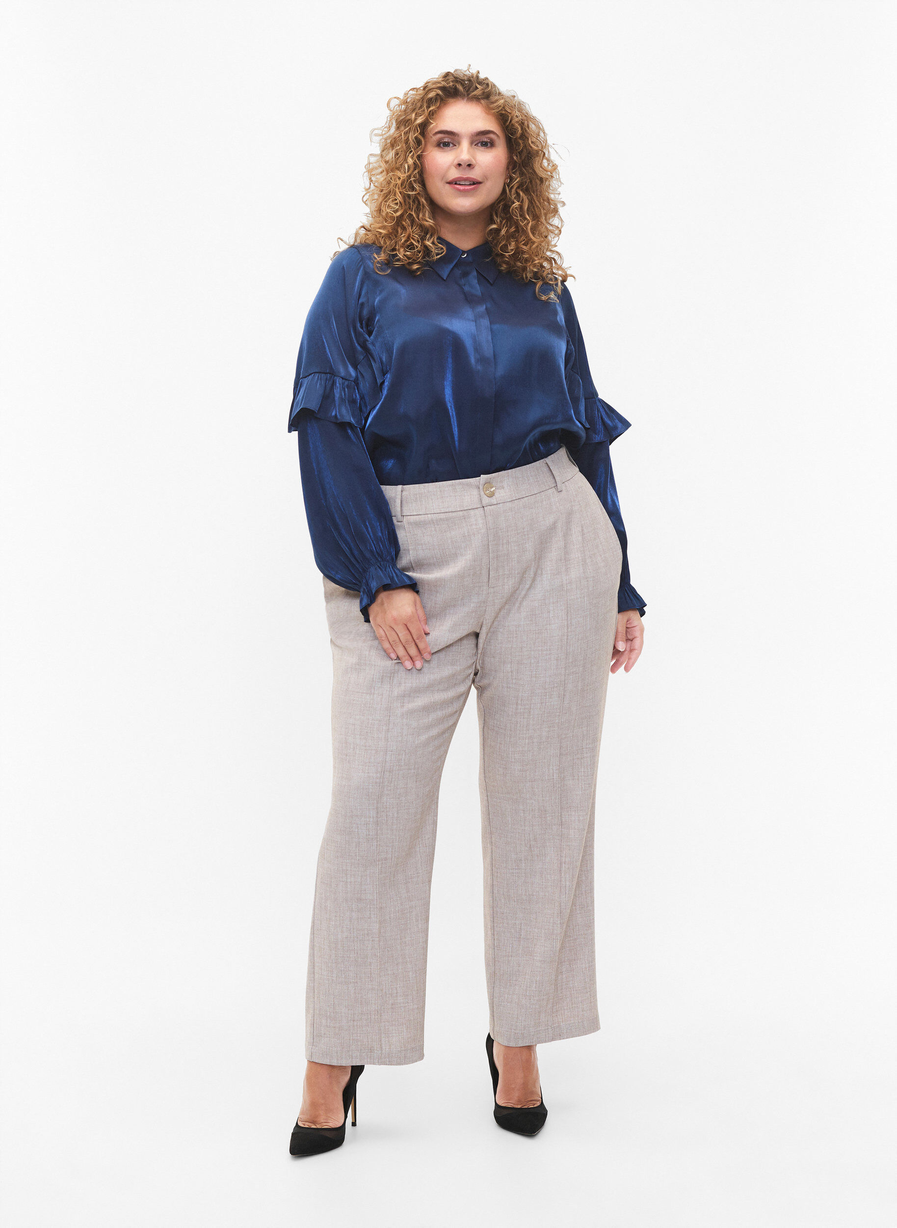 Zizzi Shirt van viscose met ruches, Titan, Model image number 2