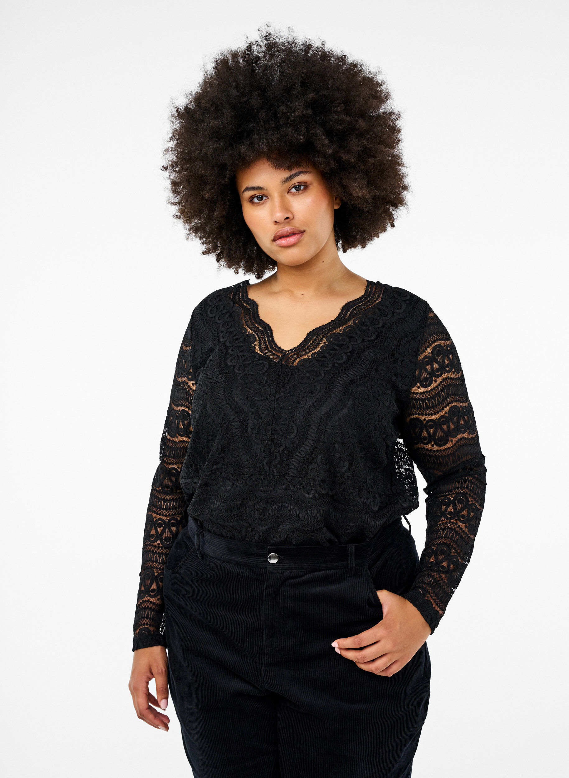 Zizzi V-hals kanten blouse met voering, Black, Model image number 0