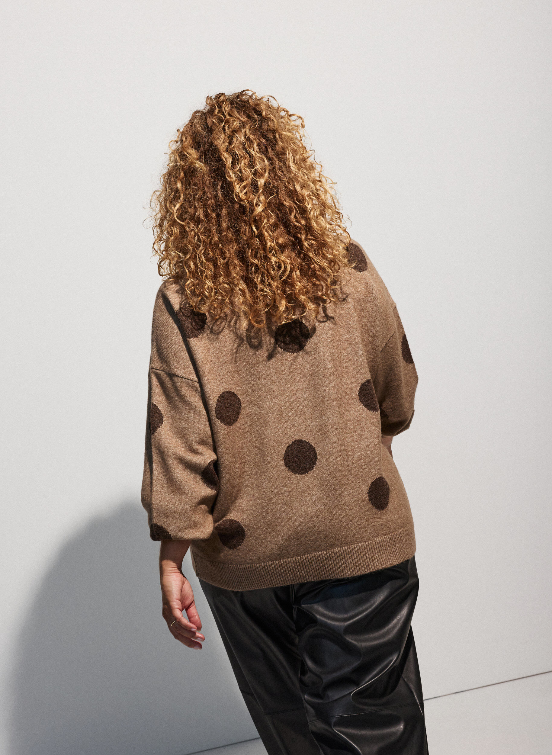 ZizziGebreide blouse met een stippenpatroon, Bruin, Model image number 3