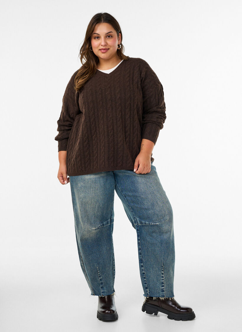 Gebreide blouse met kabelpatroon en V-hals, Bruin, Model image number 1