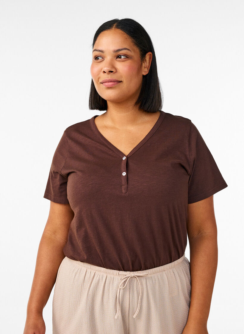 T-shirt met knoopdetail, Bruin, Model image number 0