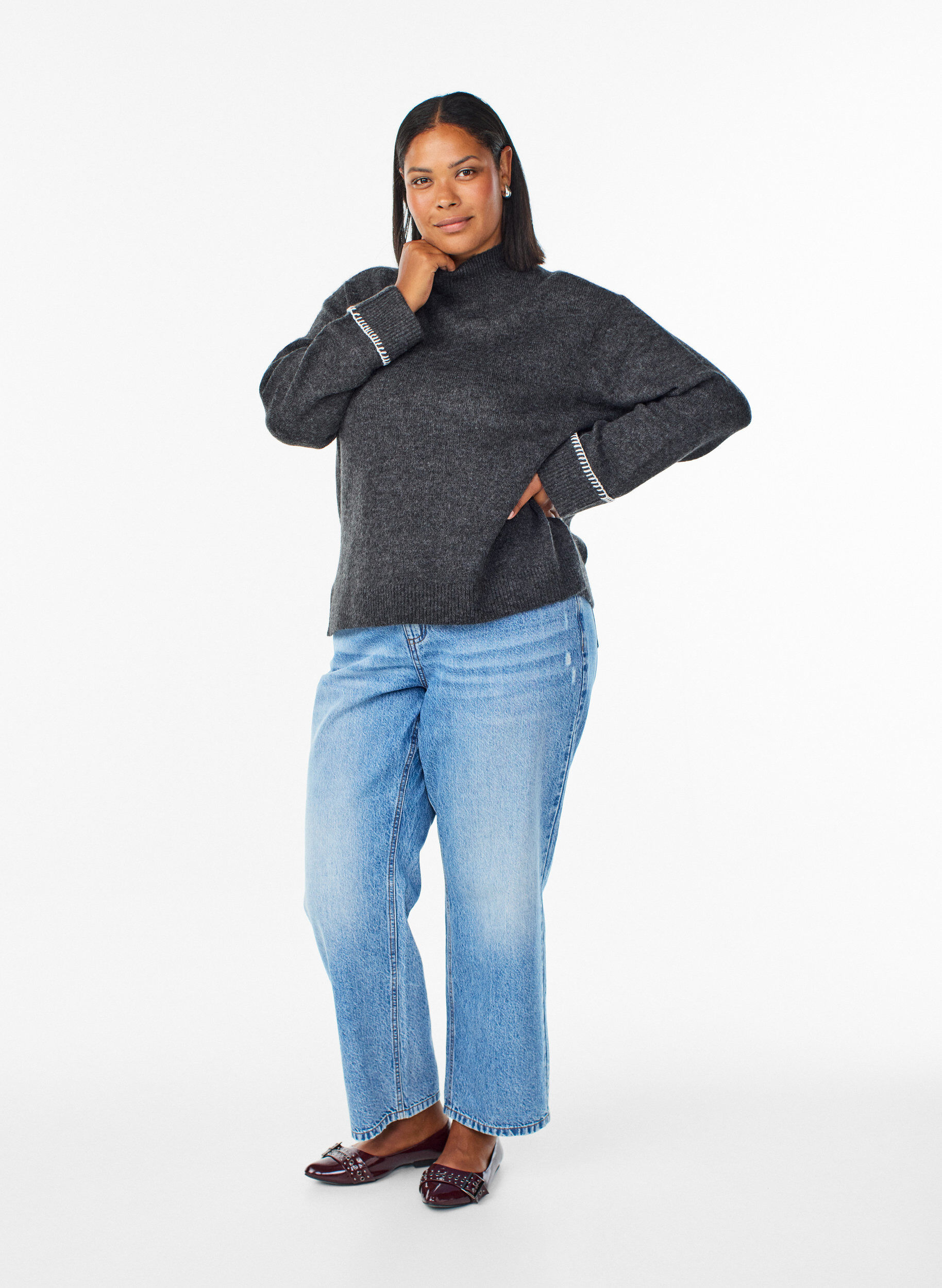 Zizzi Gebreide blouse met een hoge hals en contrasterend detail, Grijs, Model image number 1