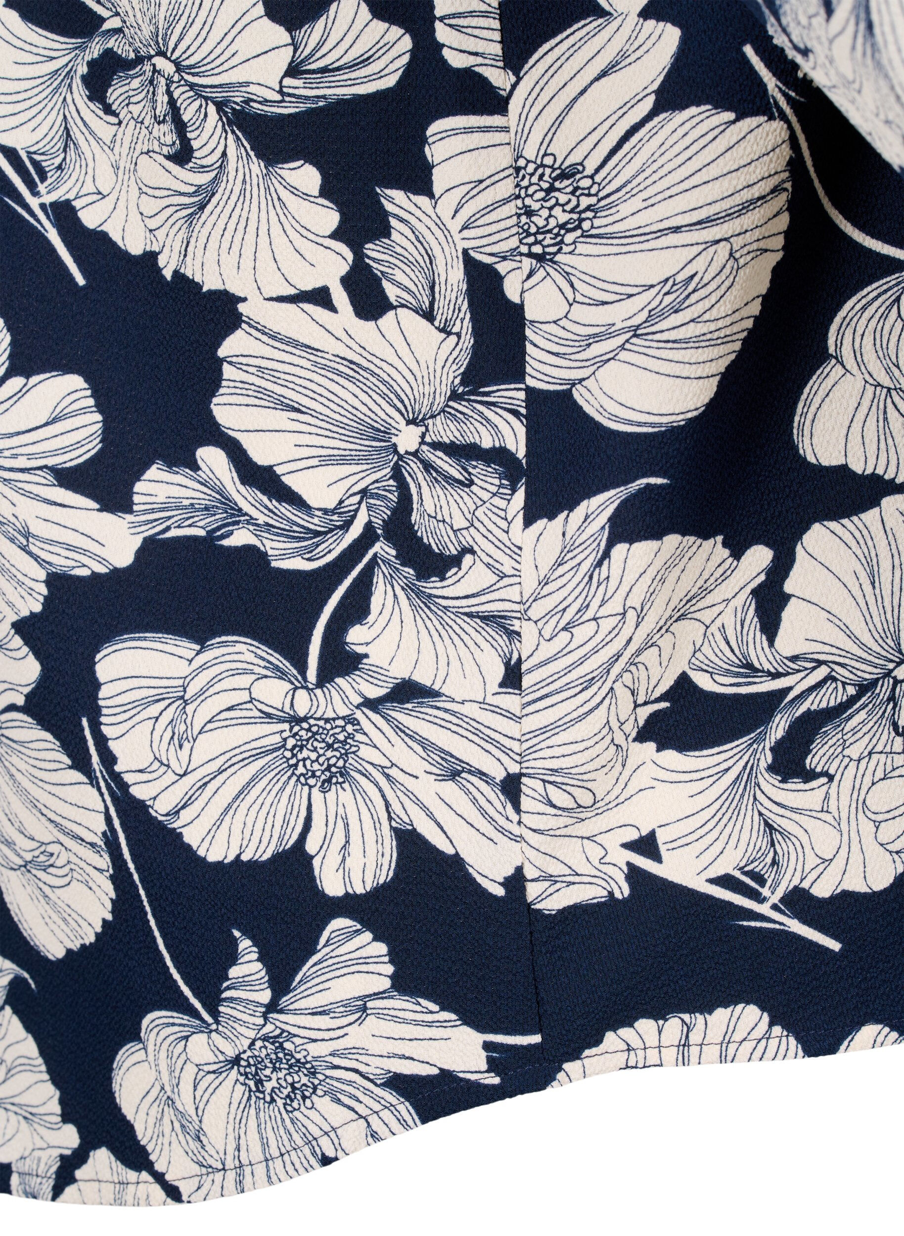 Zizzi Blouse avec col en V et imprim&eacute;, Navy B. Flower AOP, Packshot image number 3