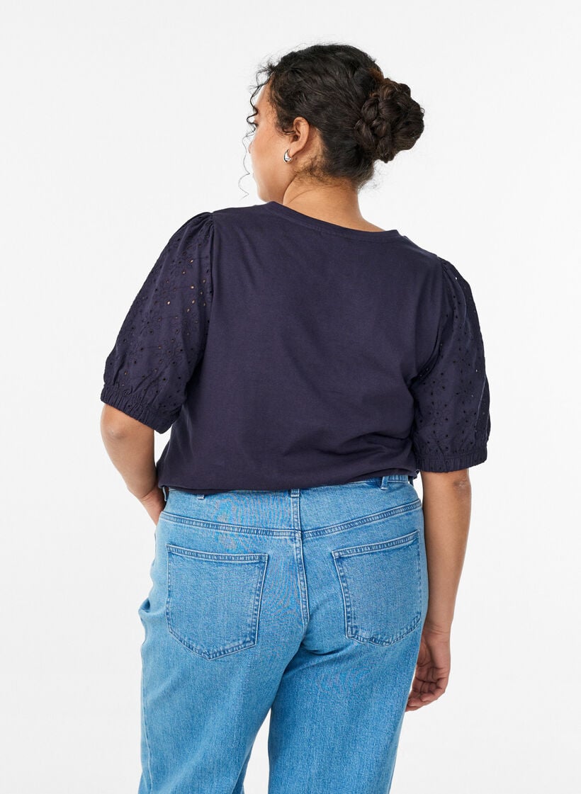 T-shirt met mouwen van broderie anglaise, Blauw, Model image number 2