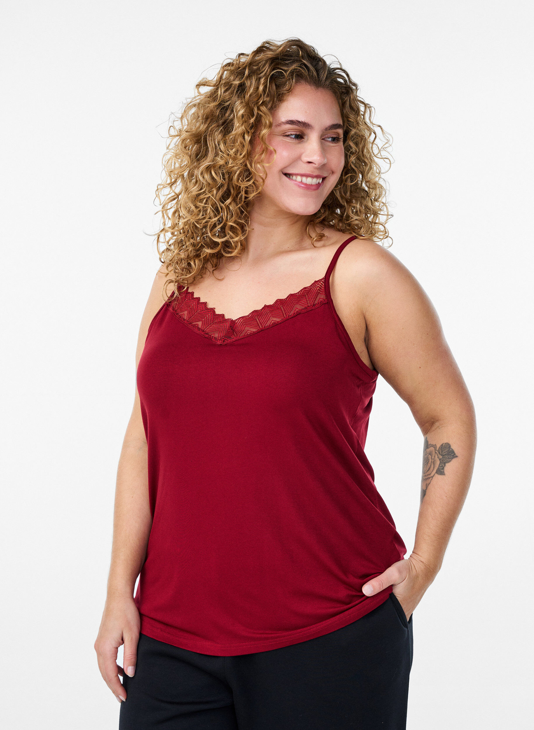 Zizzi Top met kantdetail en spaghettibandjes, Bruin, Model image number 0