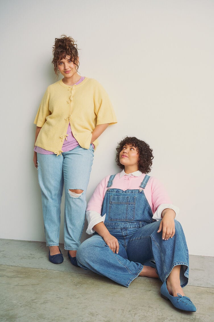 Kleurrijke sets, , Model