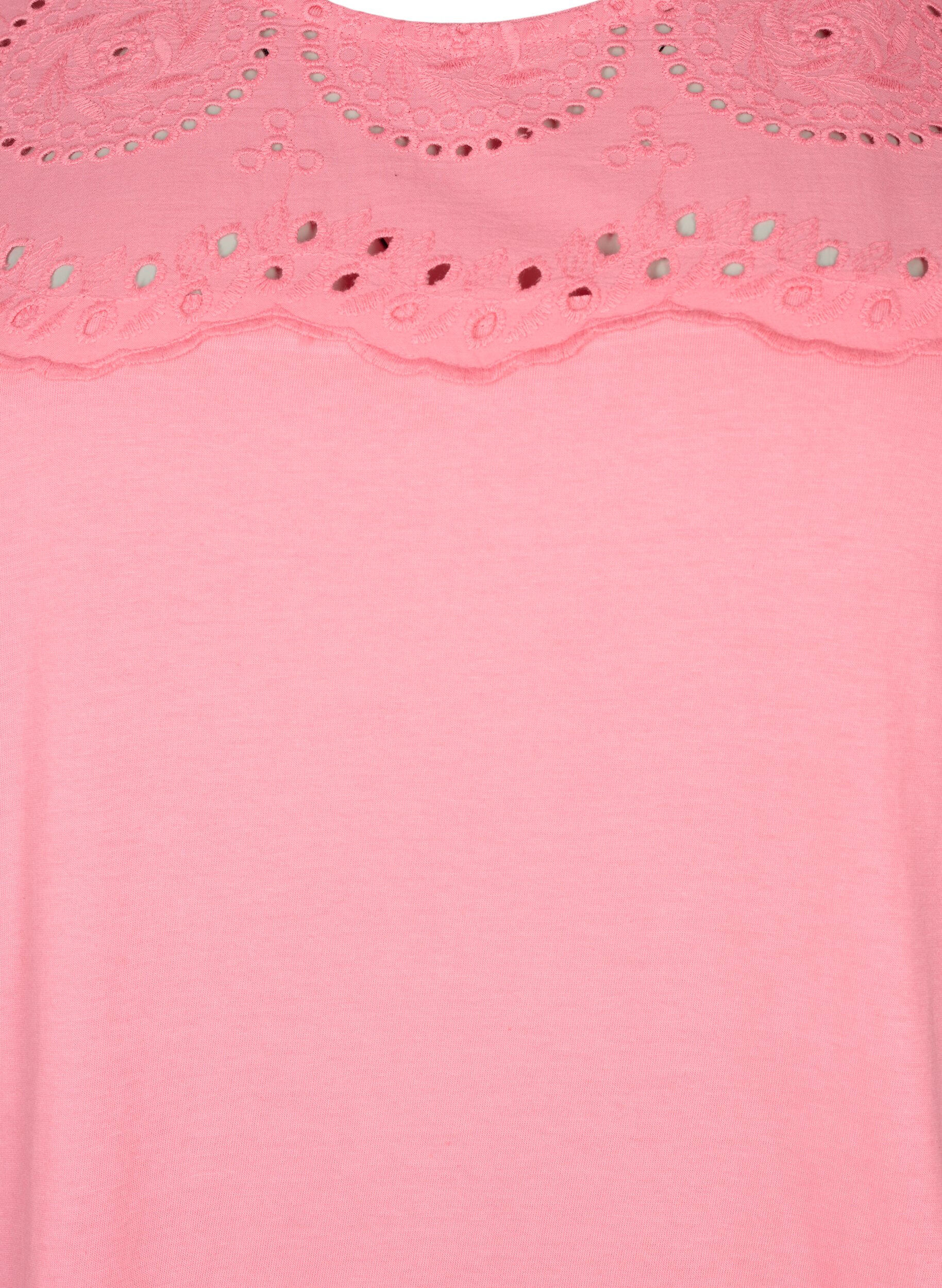 Zizzi T-shirt van biologisch katoen met broderie anglaise, Strawberry Pink , Packshot image number 2